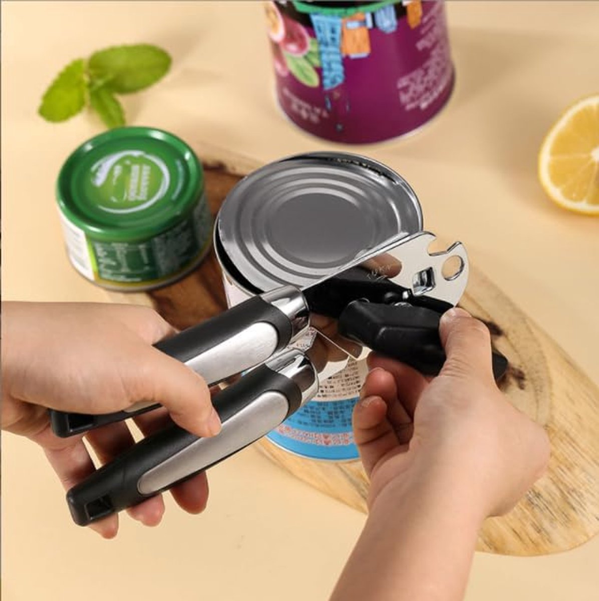 Can Opener - Professional Can Opener - Portable Bottle Opener - Multifunctional Opener - Easy to Open - Safe Opening Can Opener - Safe Cut for Beer / Tin / Bottle - Especially Good for Seniors with Arthritis