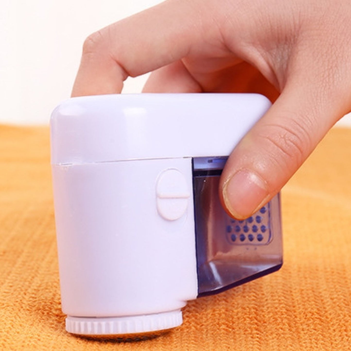 Fabric Shaver And Lint Remover,Fabric Shaver,Sweater Defuzzer With Stainless Steel Blades,Portable Fabric Fuzz Remover,Sweater Clothes Shaver,Remover Clothes Fuzz, Lint Balls, Bobbles,2.75x2.75 in Blue