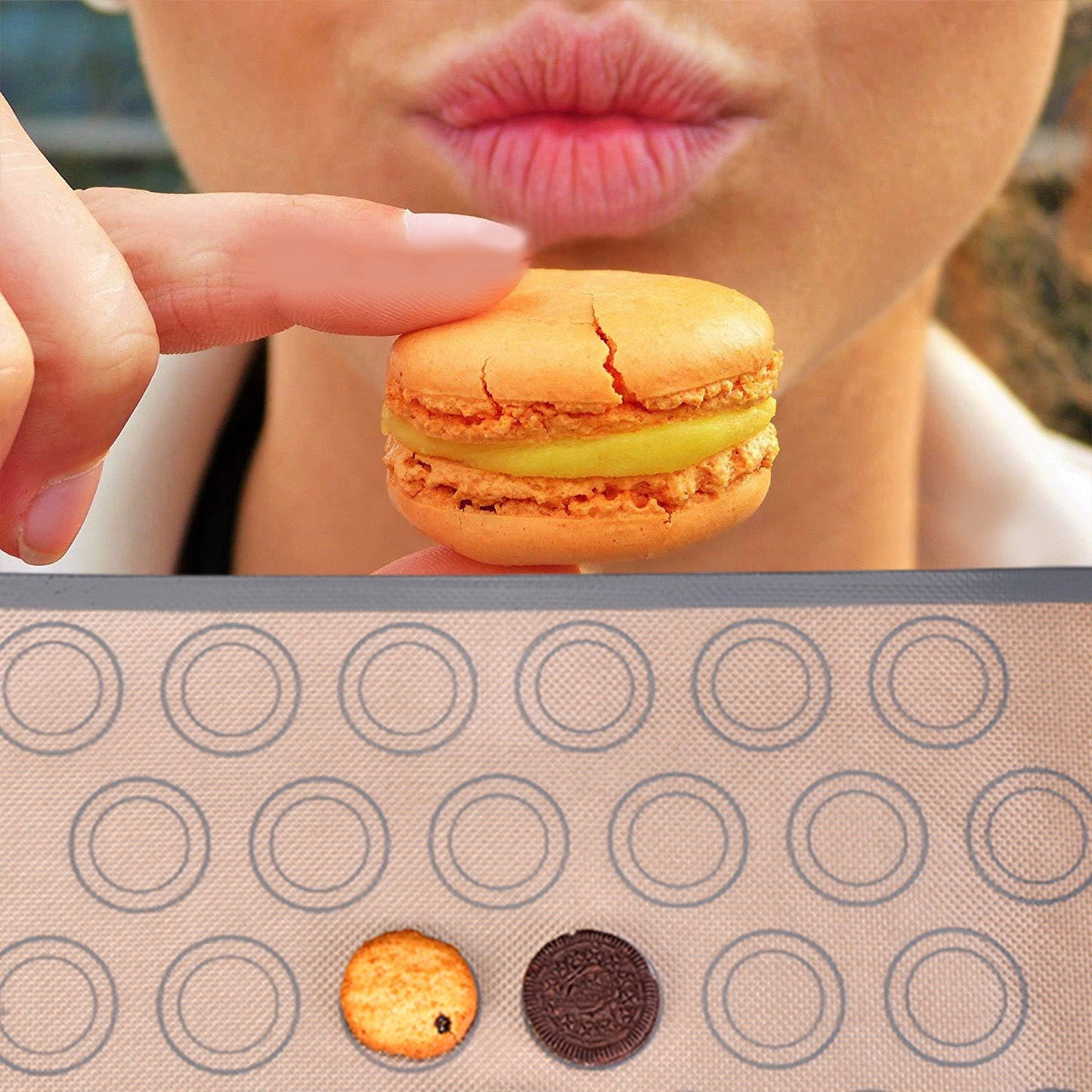 Chmadoxn Baking Mats Cookies Sheet, Non-Stick Mats for Baking, Easy Clean & Reusable Oven Baking Sheet for Making Macaroons, Cookies 16.5×11.6 in coffee