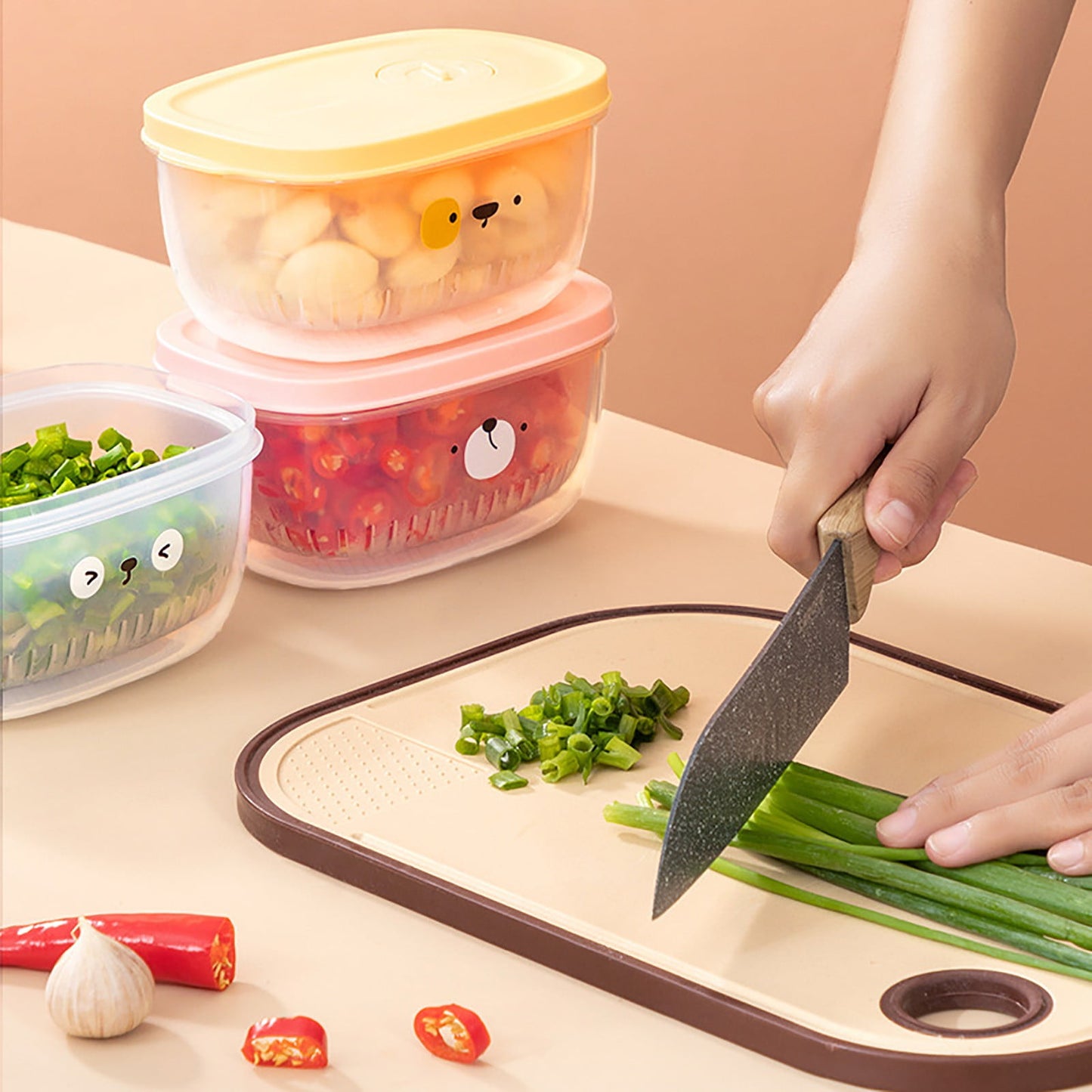 Darzheoy Fridge Berry Storage Container with Lids with Strainer, Plastic Fresh Produce Saver Keeper for Vegetable Fruit Meat Lettuce, BPA Free Kitchen Refrigerator Organization White