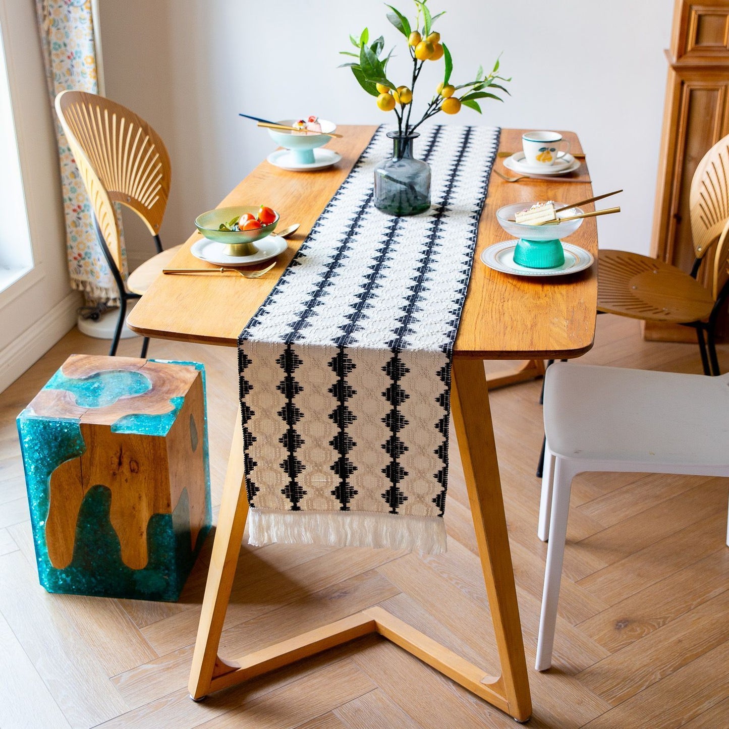2-Pack Table Runner MX105, Gradient Multicolor, With Tassels