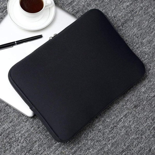 Case compatible with NEW MacBook Air 13.6 inch M2 A2681, 2022 release, ultra-thin smooth hard shell protective case, crystal clear