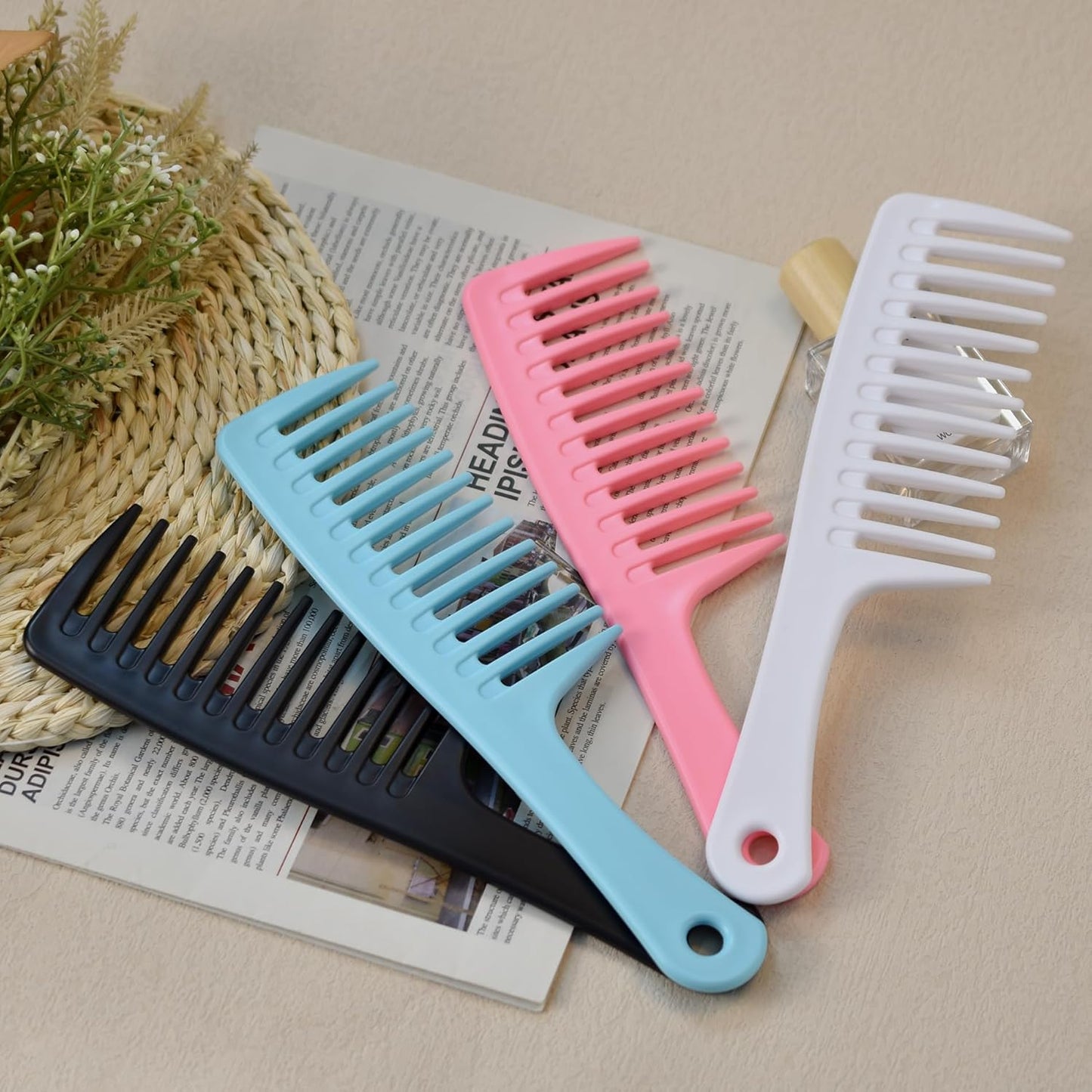MODENGKGJIAN 4PCS Wide Tooth Detangling Comb, Large Hair Styling Comb for Curly, Wet, Lg Hair (Multi-colored, Polypropylene, Handgrip)