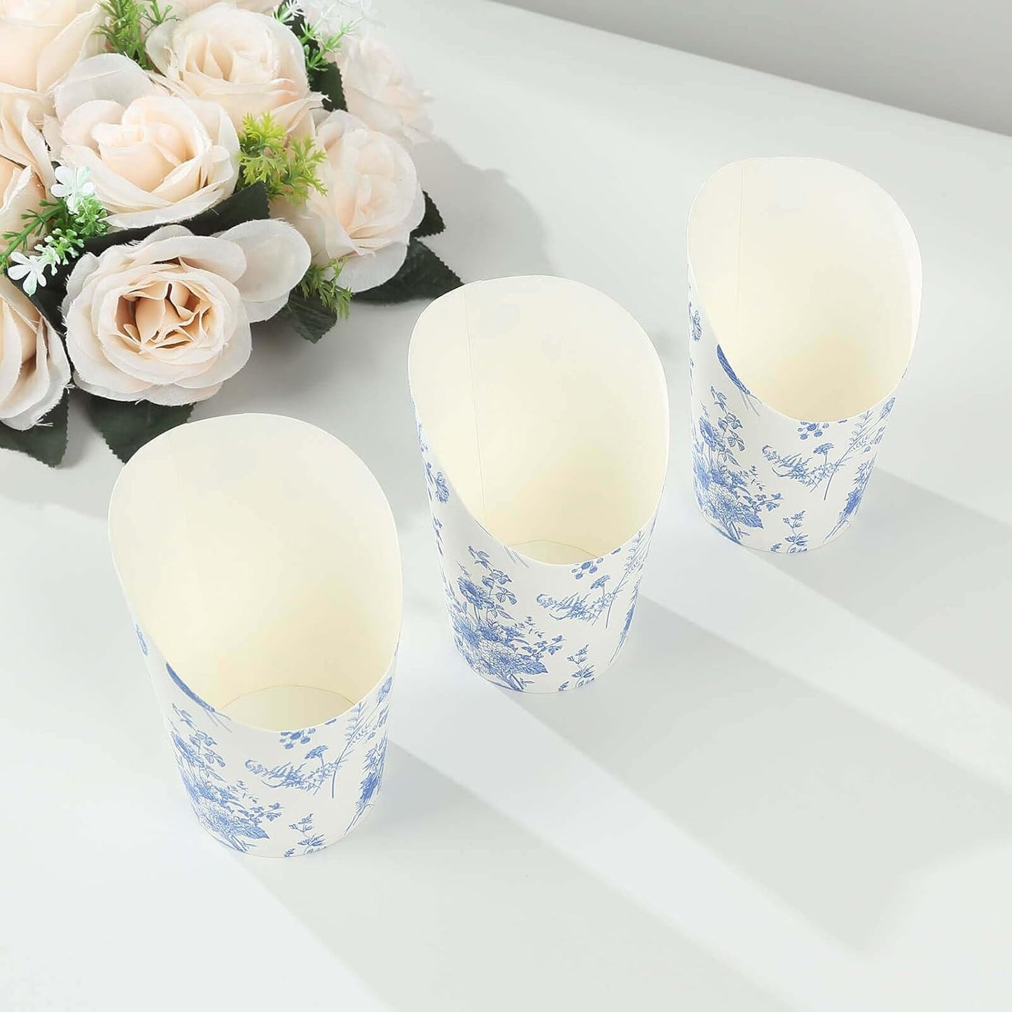 Efavormart 50 Pack White Blue Paper Popcorn Box Cone Cups with French Toile Floral Pattern, Disposable Appetizer Snack Cups - 14oz