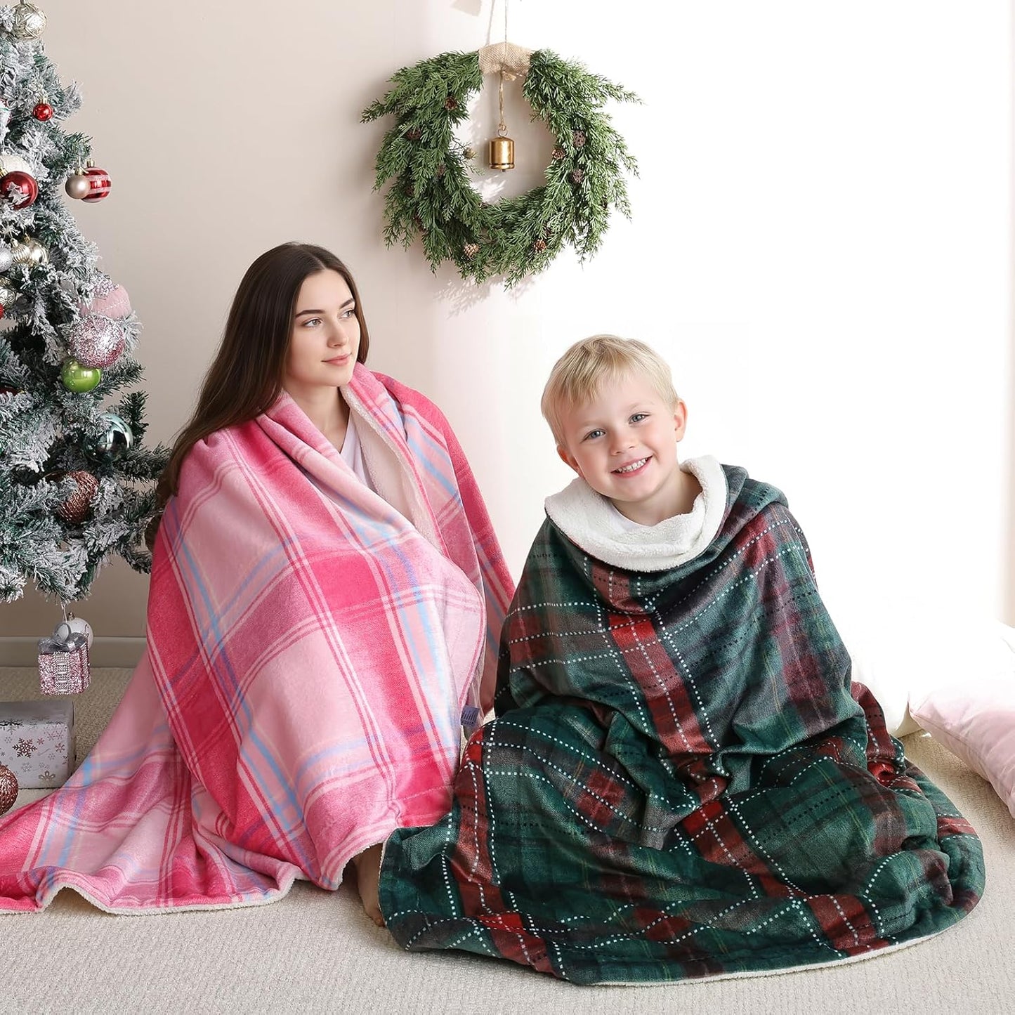 Christmas Plaid Pink Blanket - Soft Sherpa & Flannel Throw Blanket for Couch and Bed, Lightweight Cozy Checkered Fleece Blanket 50x60 Inches - Classic Buffalo Style for Christmas Decor