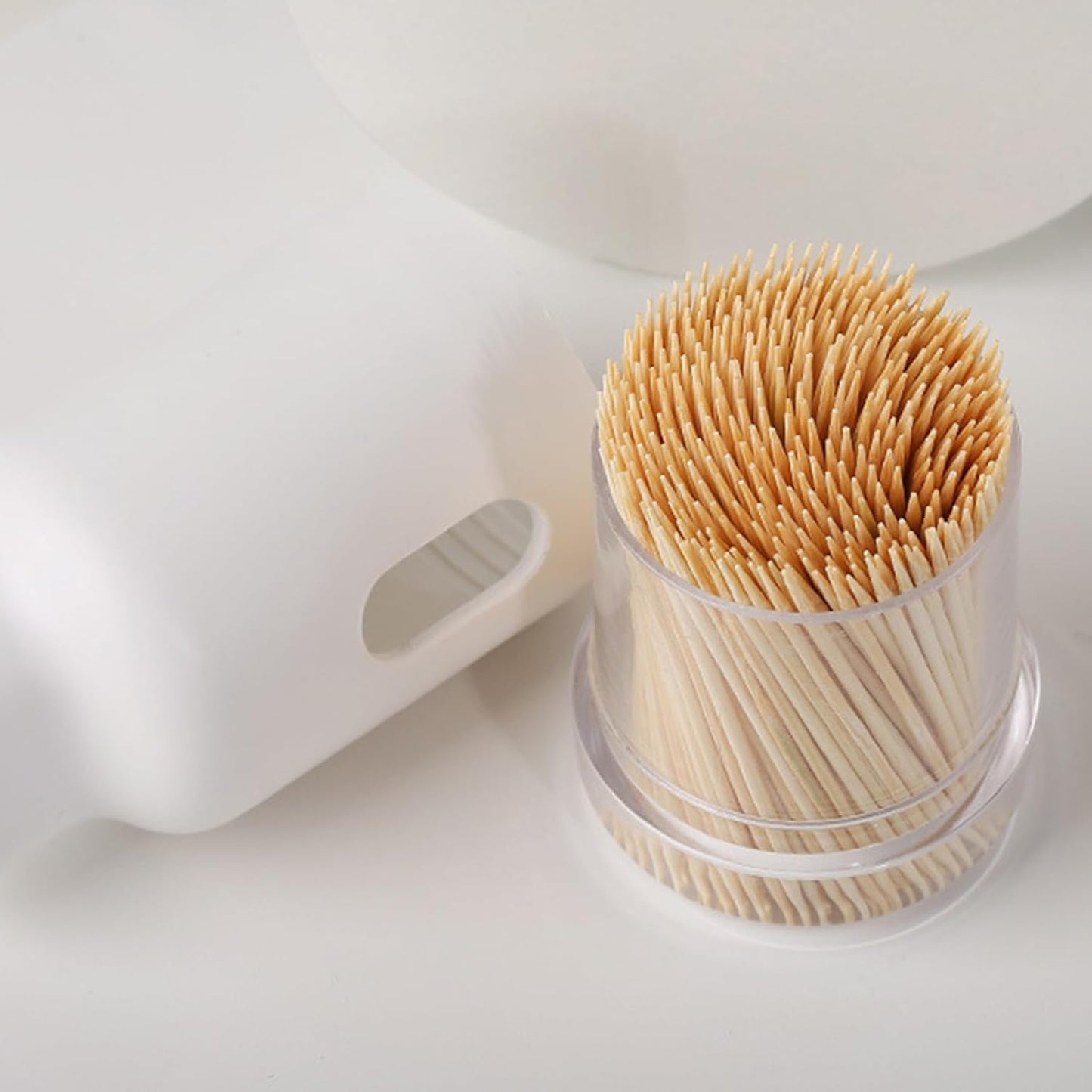 Portable Floss Dispenser White 1 Piece
