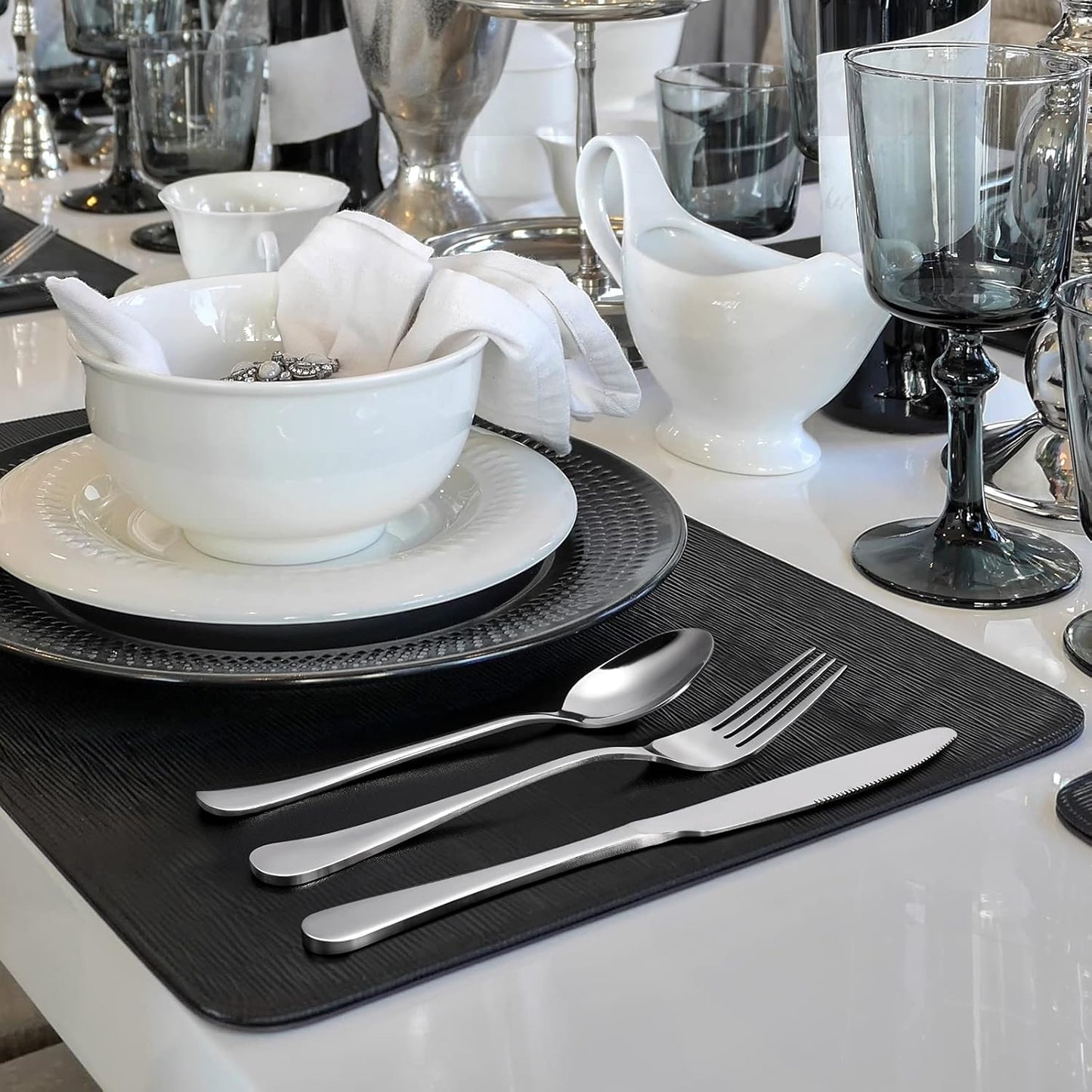 24-piece Forks and Spoons Silverware Set, Food Grade Stainless Steel Flatware Cutlery Set for Home, Kitchen and Restaurant, Mirror Polished, Dishwasher Safe
