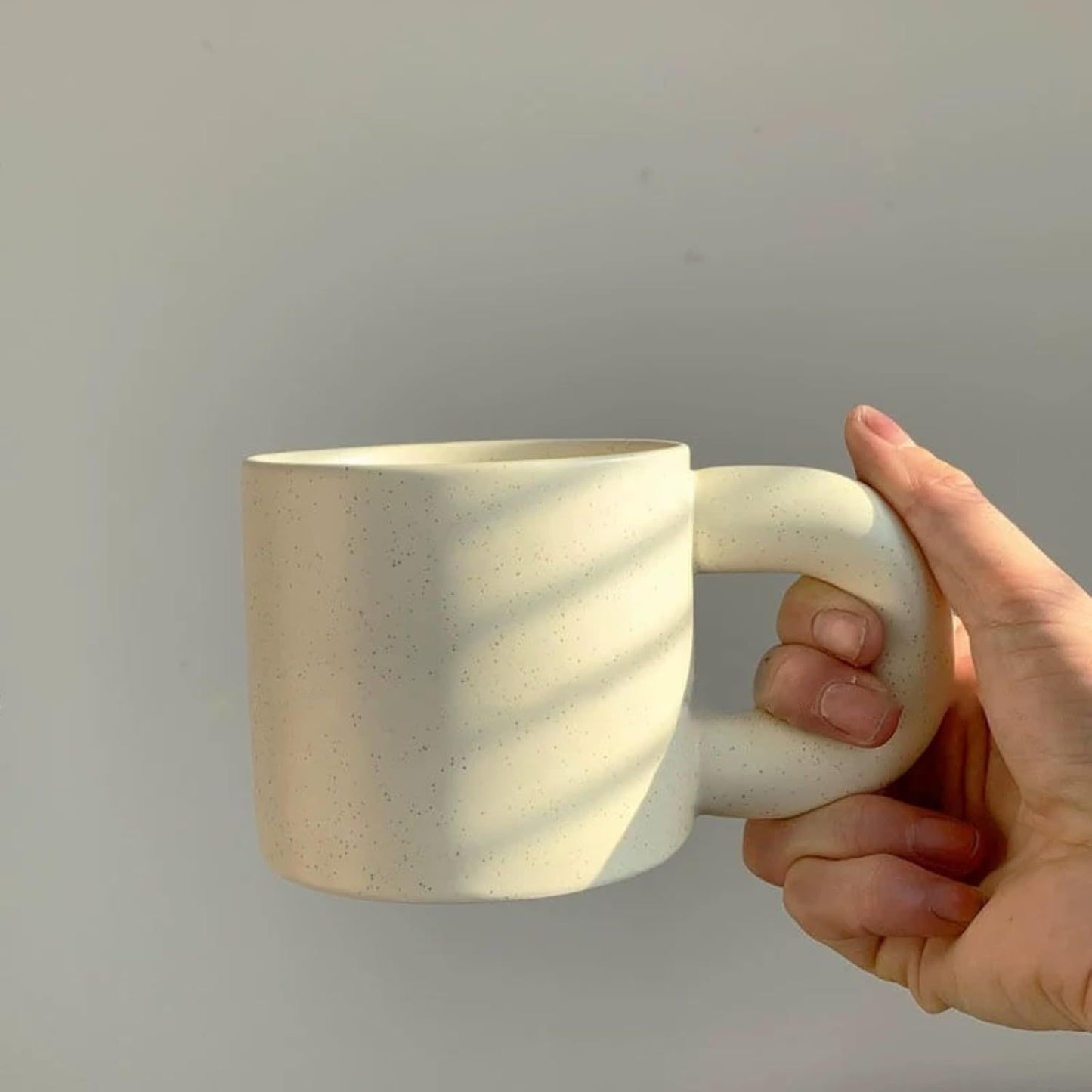 10 Oz Checkerboard/Polka Dot Coffee Mug Tea Mug, Classic Ceramic Cups for Home Office (Cream,10 Oz)