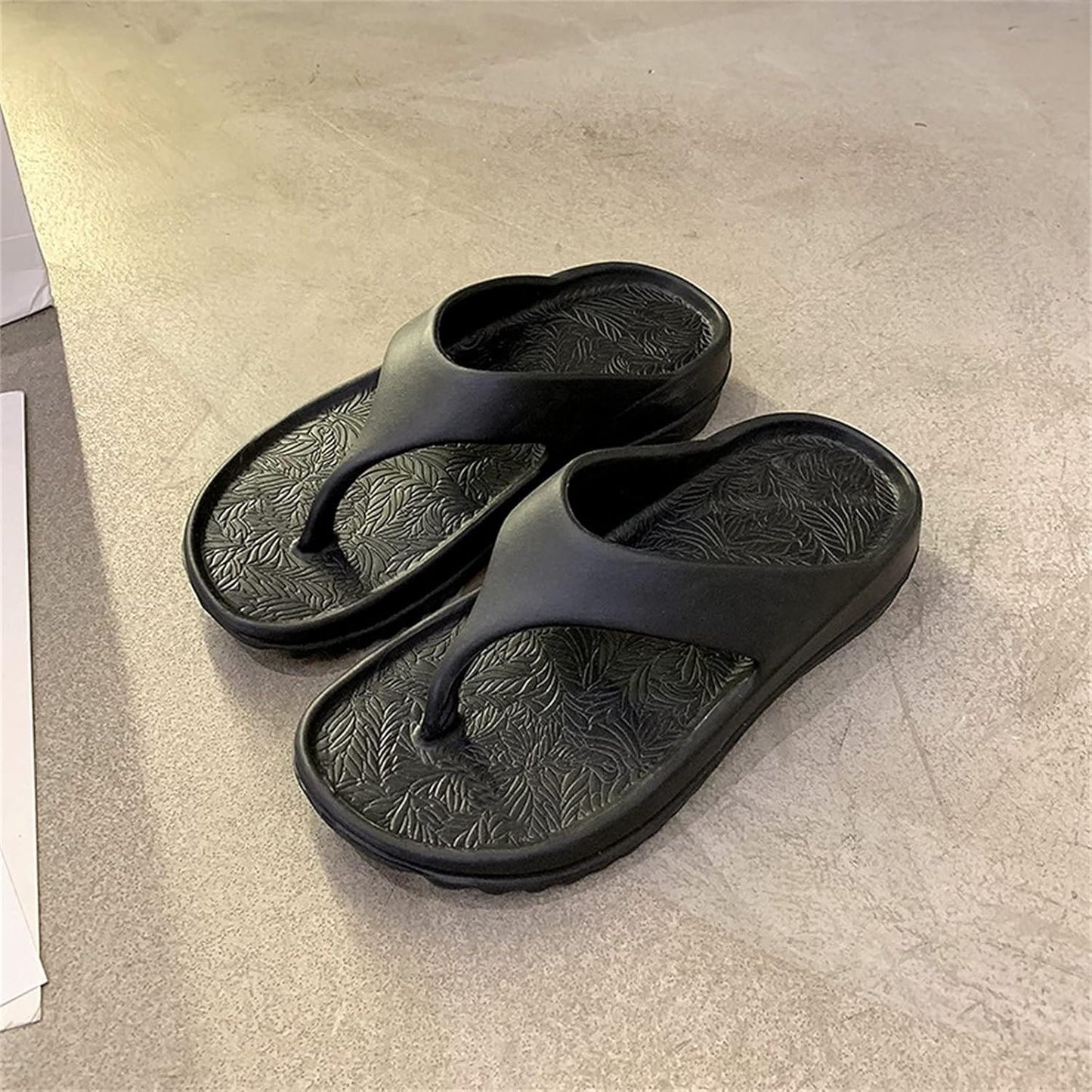 Cloud Flip Flops for Womens and Mens, Orthotic Lightweight Beach Pillow Slippers, Soft Cushion Flip-Flop Comfy Bath Spa Walking Sandals Pool Thong Slides
