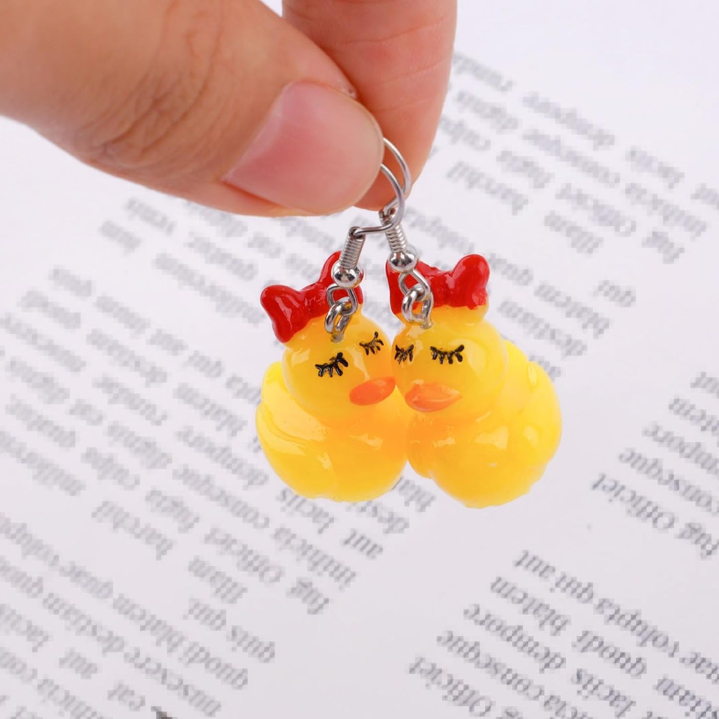 Cute Duck Earrings, Acrylic Yellow Earrings Dangle Unique Cartoon Animal-Inspired Jewelry Funny Duckling Fashion Gift for Women -
