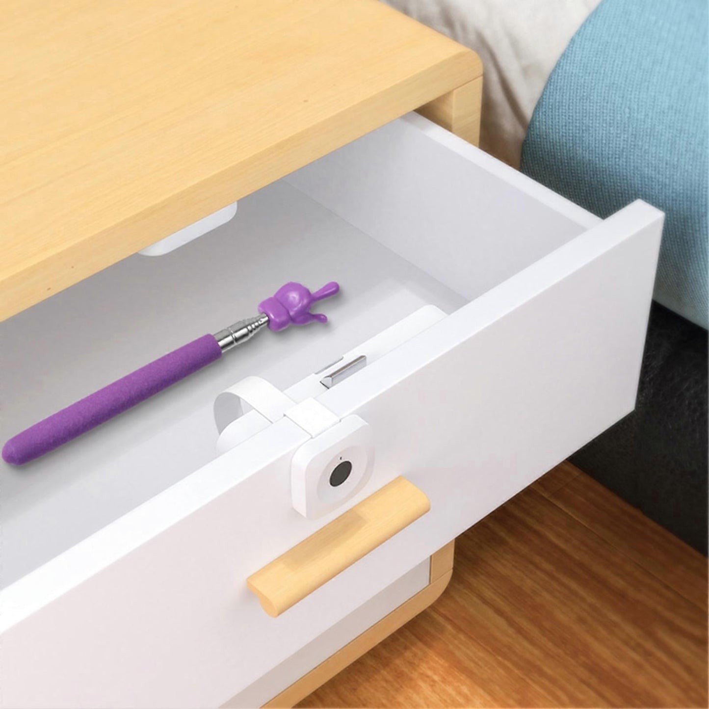 Retractable Teacher Pointer - Stainless Steel Telescopic Rod with Non-Slip Handle