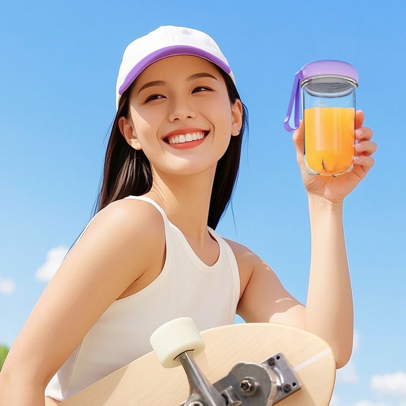 Portable Electric Juicer Cup, with Digital Display, for Home Use, High-Power 16-Blade Head, Large-Capacity Outdoor Portable Wireless Charging Juicer Cup, Food-Grade Material with Child Safety Lock Design - White