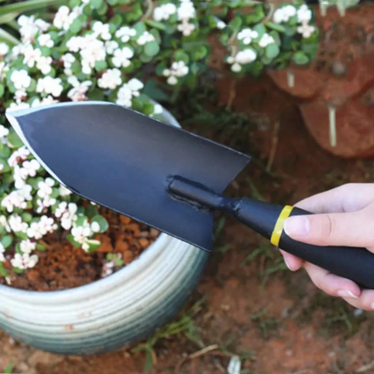 Garden Shovel Gardening Tool for Garden Flower Planting Durable Rust Resistant