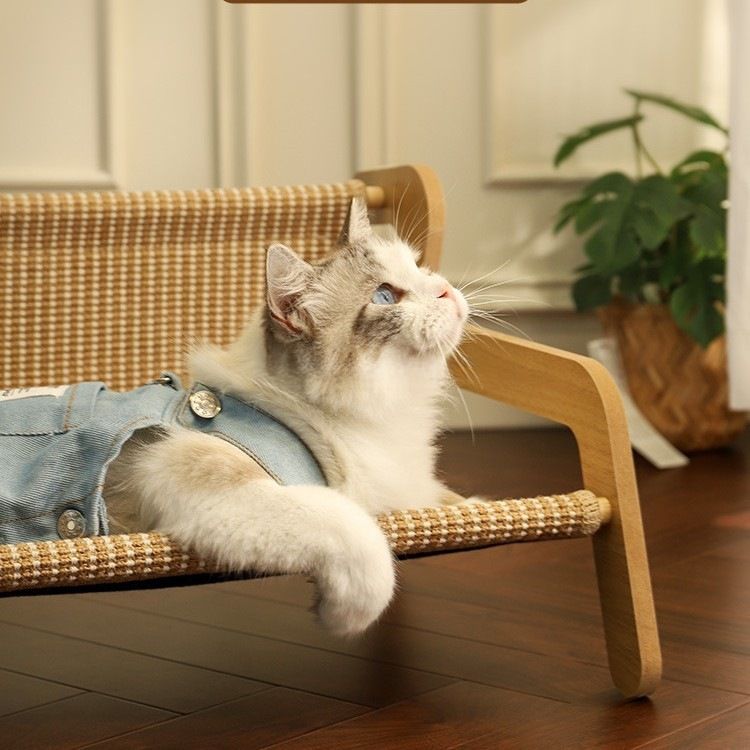 54 x 44 x 28CM Large Cat Scratcher Sofa Bed with Wooden Elevated Base - Breathable Cooling Rattan Woven Lounge and Durable Scratch Board for Indoor Cats and Furniture Protection