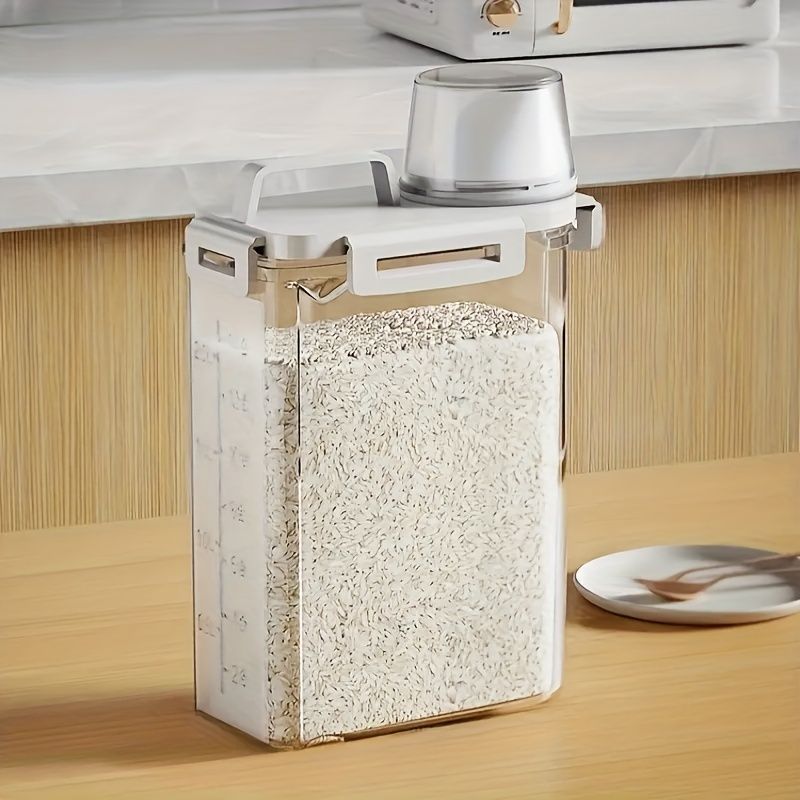 Airtight Food Containers Food Storage Containers With Lids Kitchen Storage - White - Size 1800ML