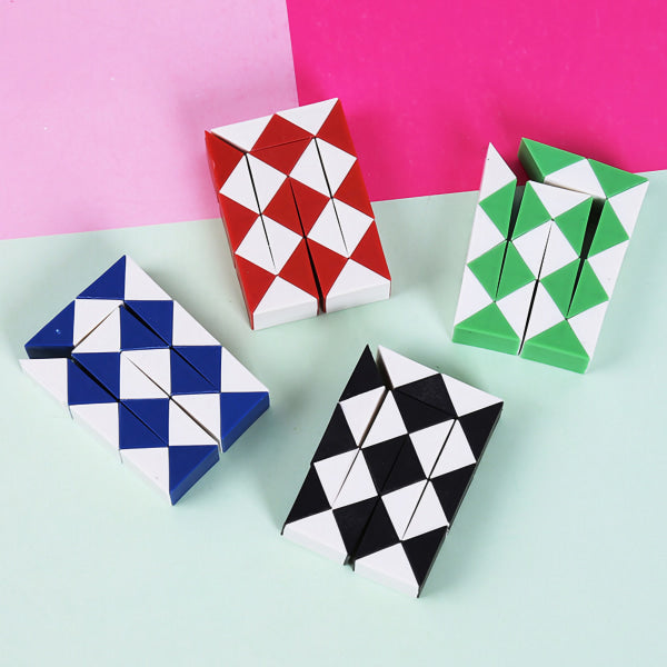 Plastic Snake Twist Puzzle Mini Educational Game Toy for Kids Boys Girls Gift