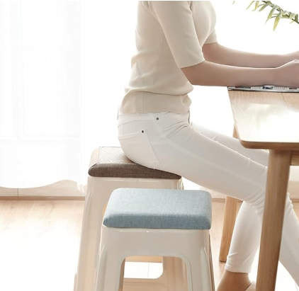 Square bar stool cushion with ties, breathable and non-slip square chair pad, 28*28*3.5 cm memory foam children's stool cushion (Deer)