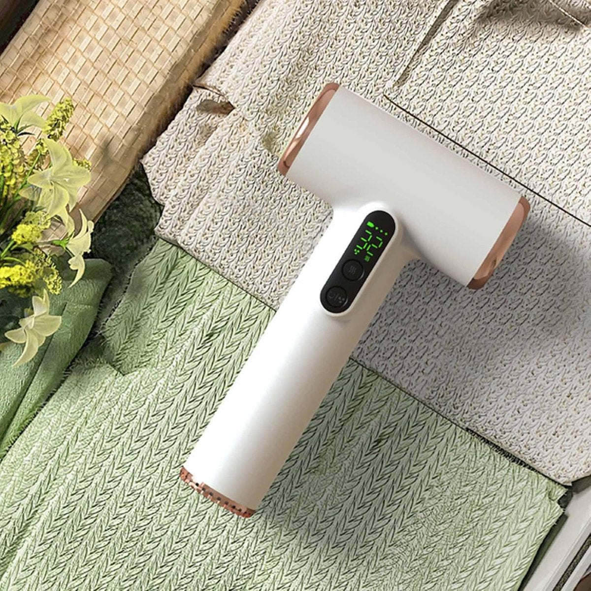 Professional cordless hair dryer - High speed for fast drying, hair dryer, HD screen, 3 temperature and 3 speed settings, for dorm rooms, travel, camping, rechargeable