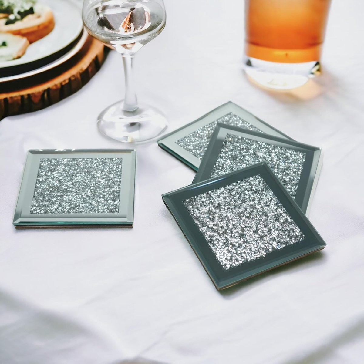 Set of 4 Mirror Effect Coasters – Crushed Diamond Coasters – Table Decor – With cut diamond crystal and mirror (square), for restaurant tables, kitchens, bars, restaurants