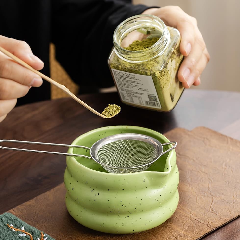 7-Piece Ceramic Matcha Tea Set with Bowl Whisk and Accessories, Green