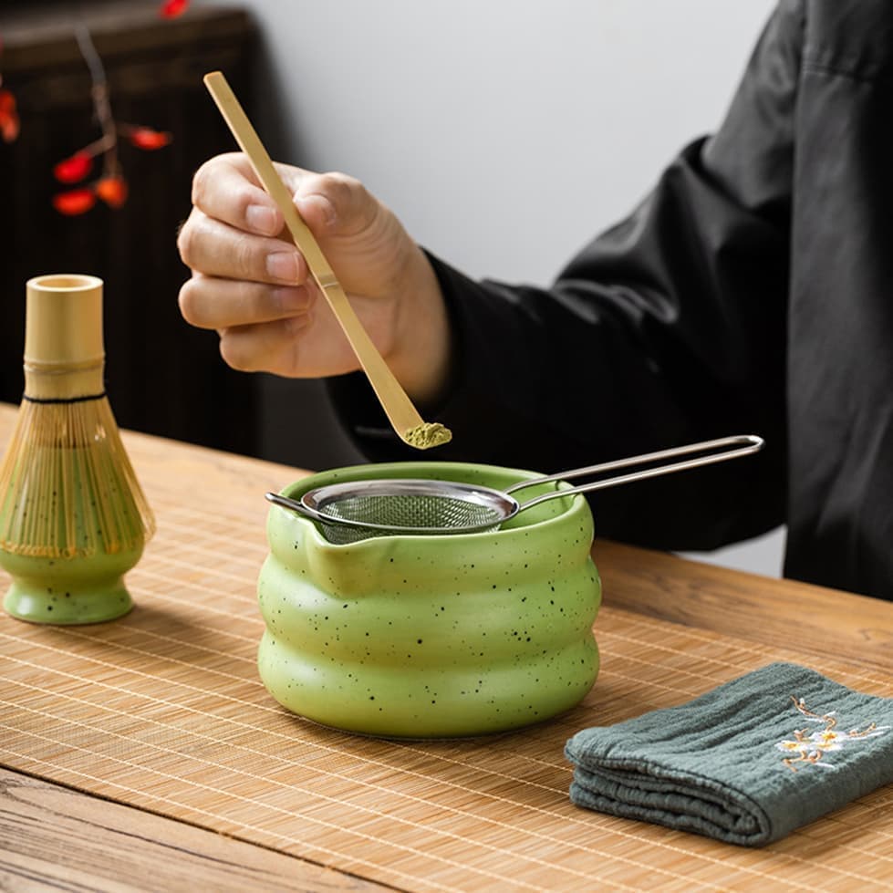 7-Piece Ceramic Matcha Tea Set with Bowl Whisk and Accessories, Green