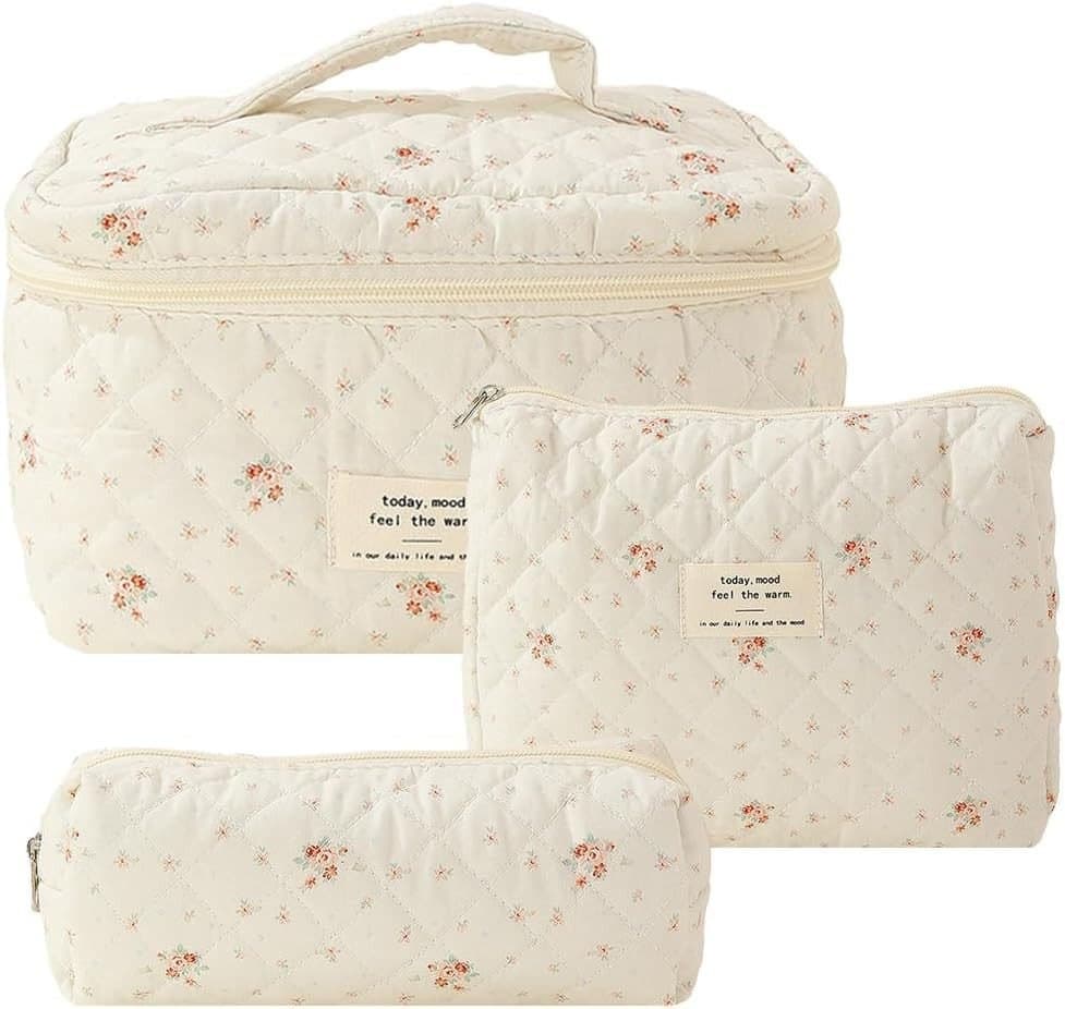 3-Piece Floral Makeup and Toiletry Travel Bag, Size 4
