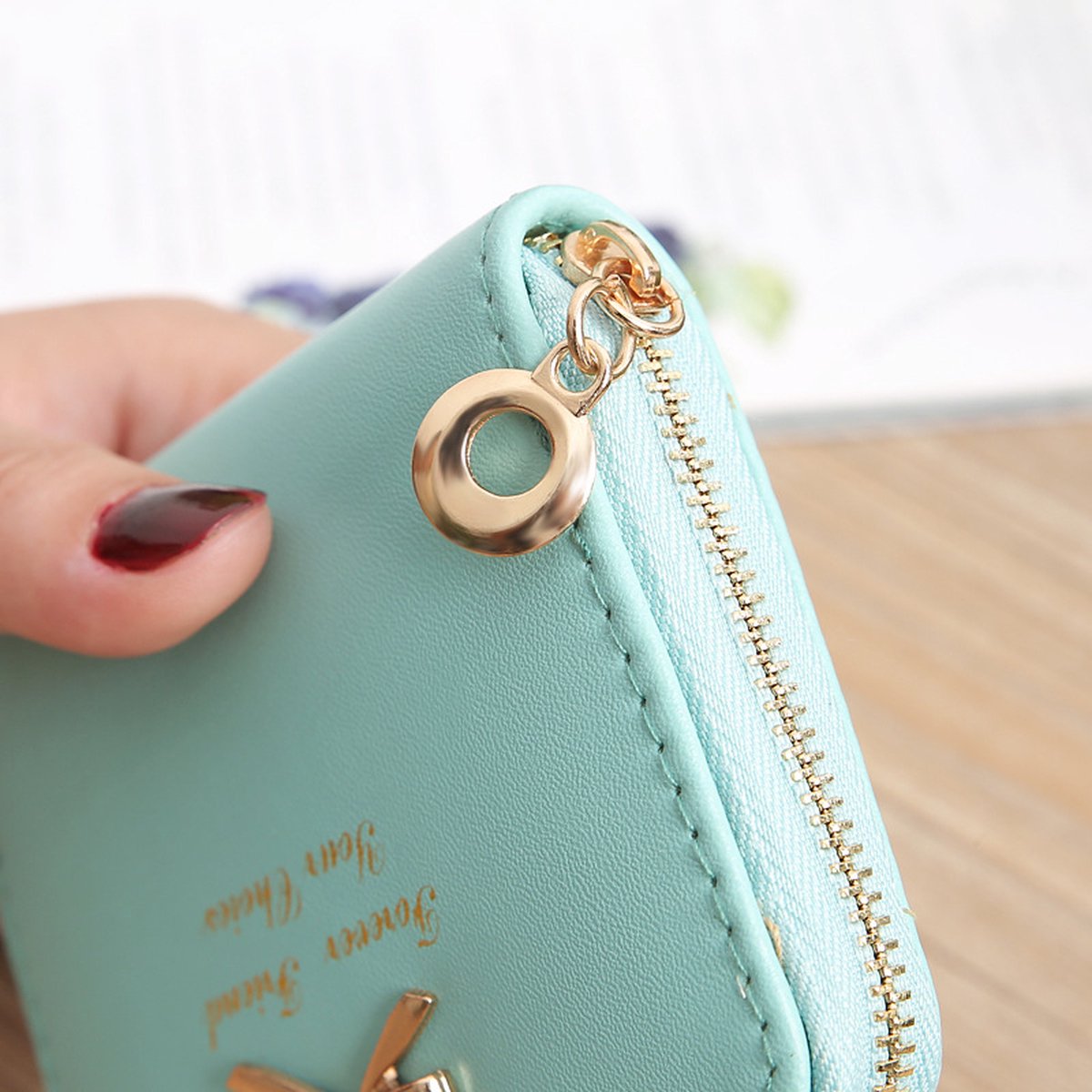 Ladies' Wallet & Card Holder with Bow | Holds 8 Cards | Credit Card Holder | With Cash Compartment | Card Holder | Wallet | PU Leather | Green