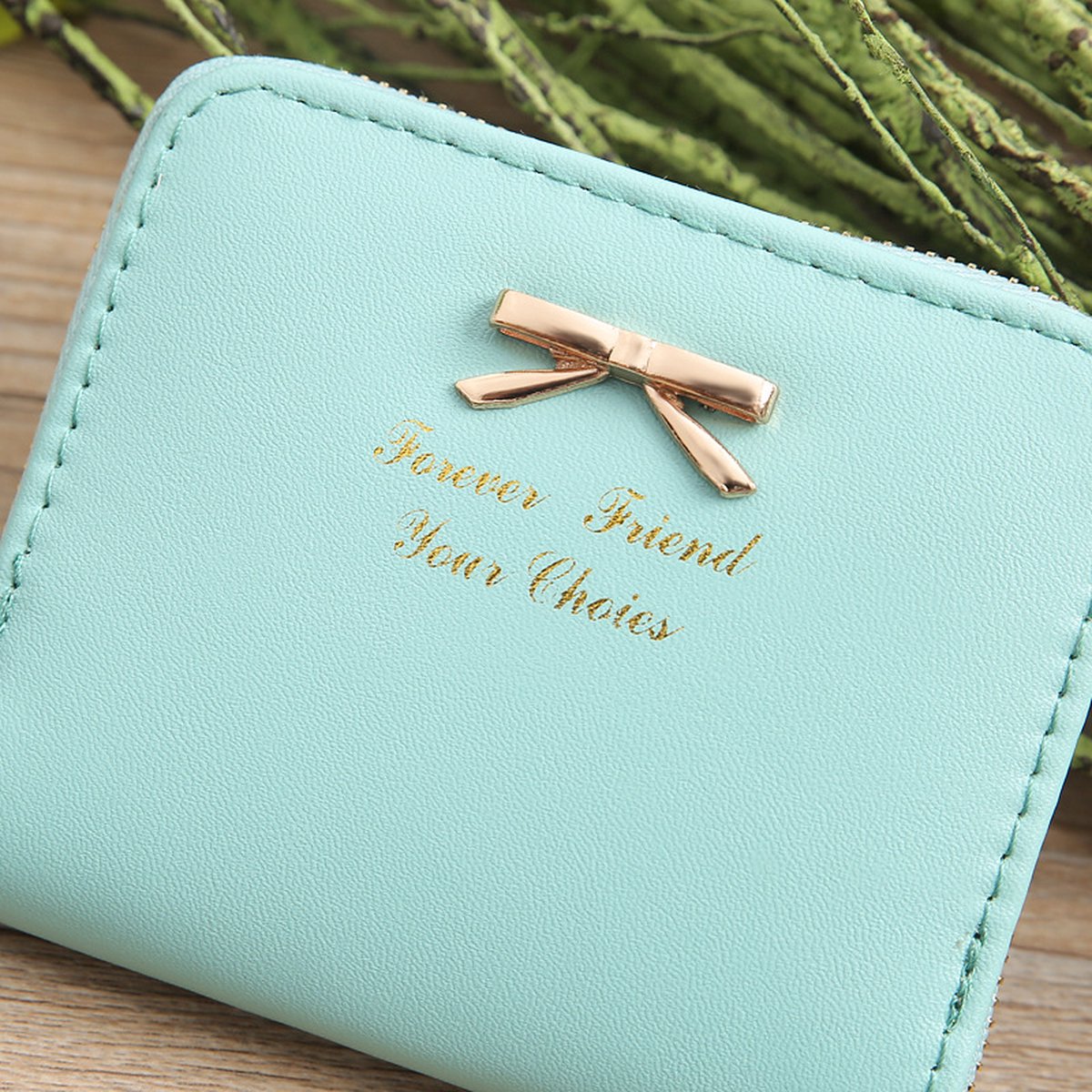 Ladies' Wallet & Card Holder with Bow | Holds 8 Cards | Credit Card Holder | With Cash Compartment | Card Holder | Wallet | PU Leather | Green