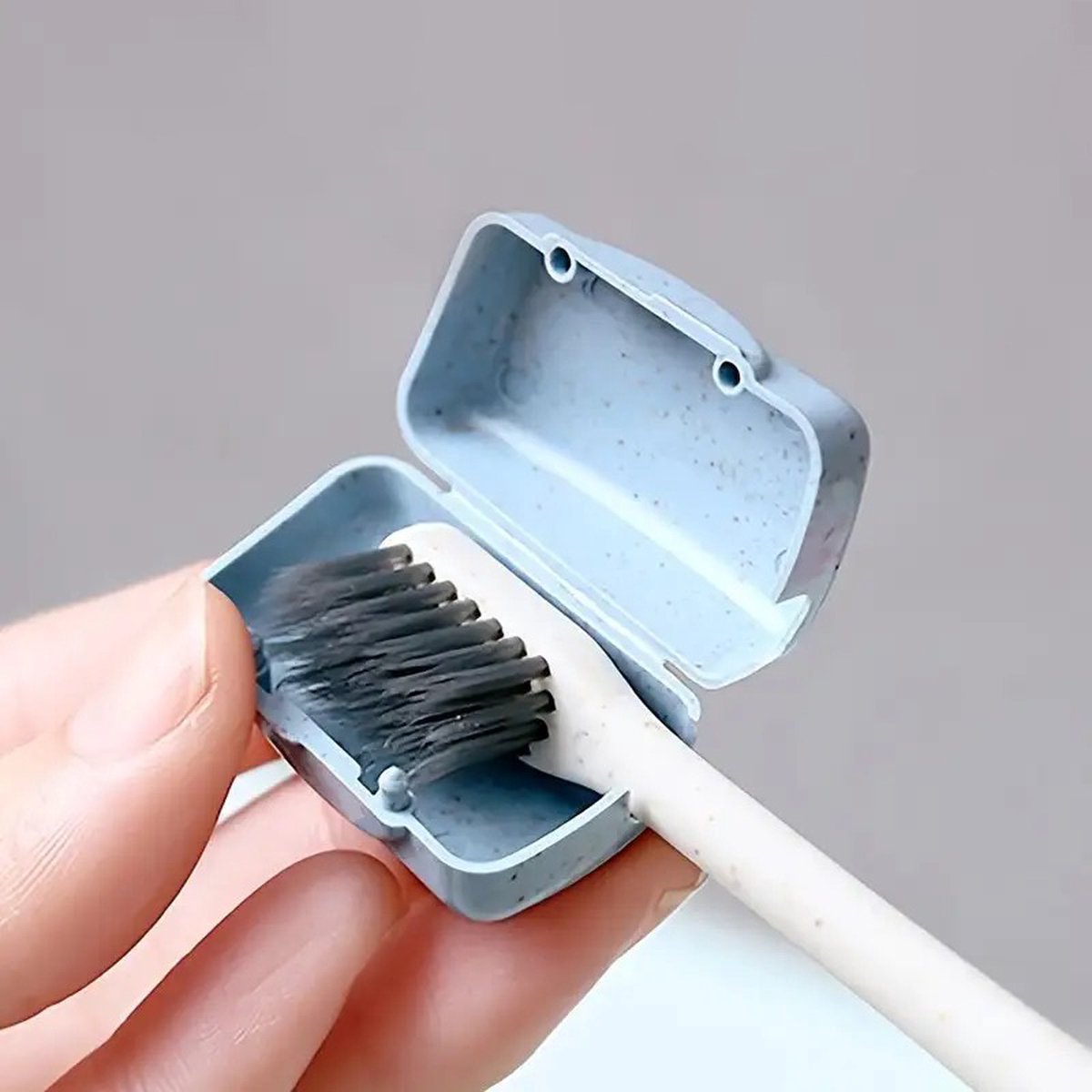 Hygiene Toothbrush Caps – 4 Pieces