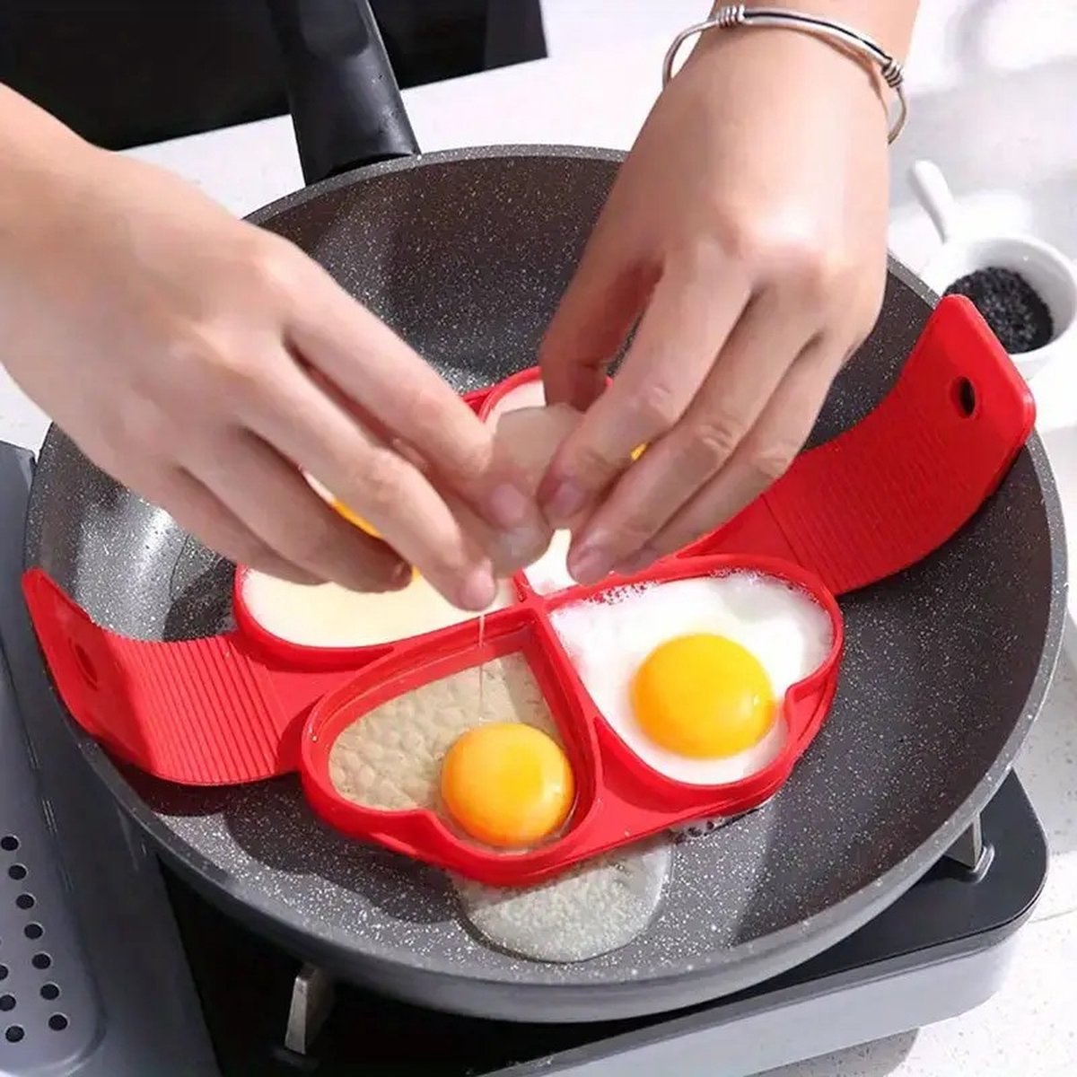 Pancake Maker | Egg Tray | Baking Pan | Egg & Pancake Baking Pan | Non-stick Coating | Flipper Baking Pan | Silicone | Square Model
