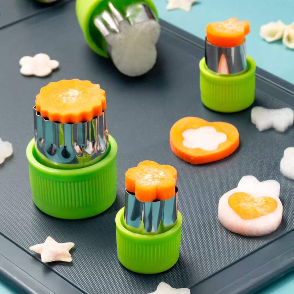 9-piece stamp set with fruit and vegetable cutter - Love heart, star, flower, and animal shapes - Creative mold - for baking, children's lunch, and decorating healthy snacks