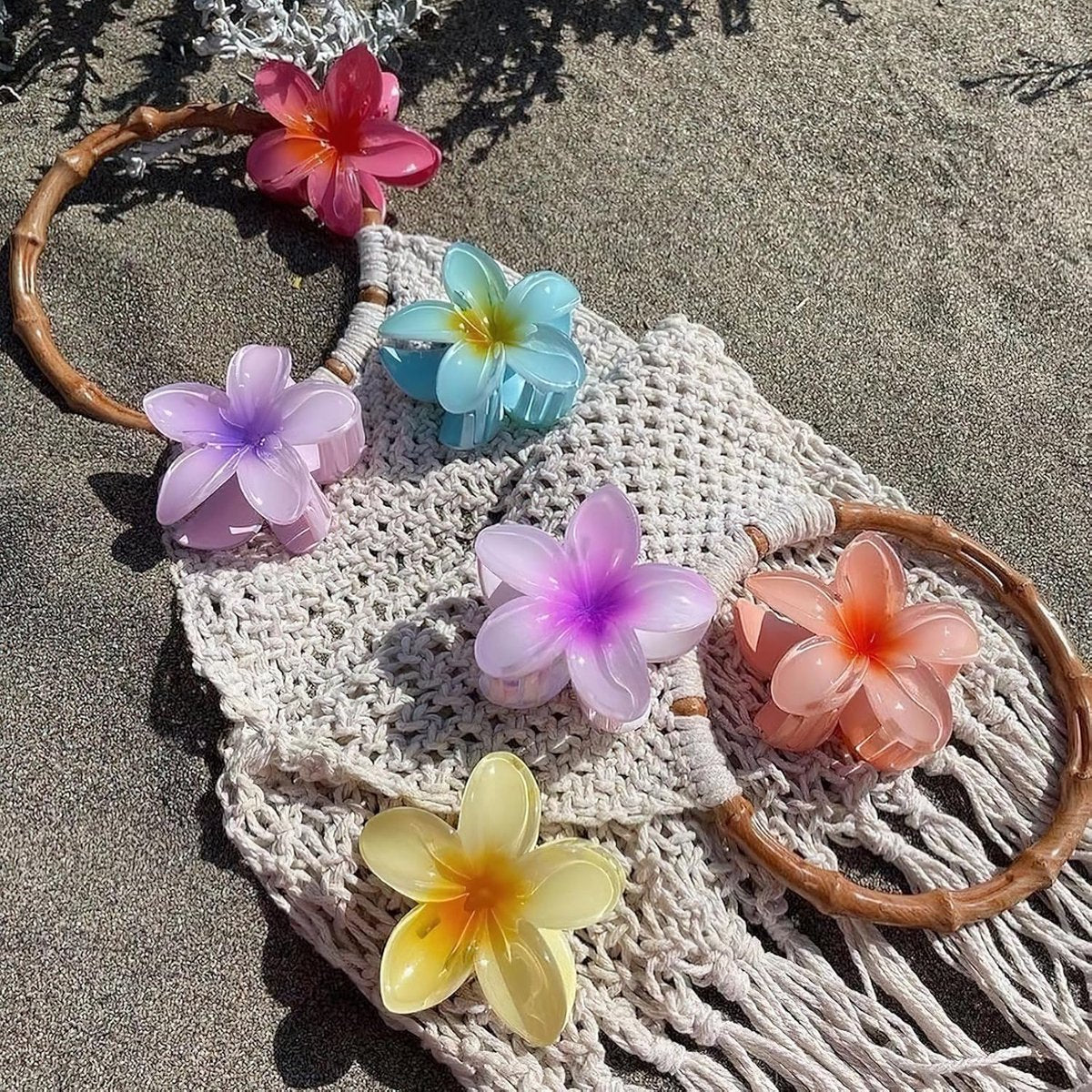 Floral hair clips - Pack of 4 - Suitable for thick hair - Strong non-slip - Hawaiian style - Cute large hair clips - Banana clips for fine hair - Hair accessory as a gift for ladies and girls during the holidays