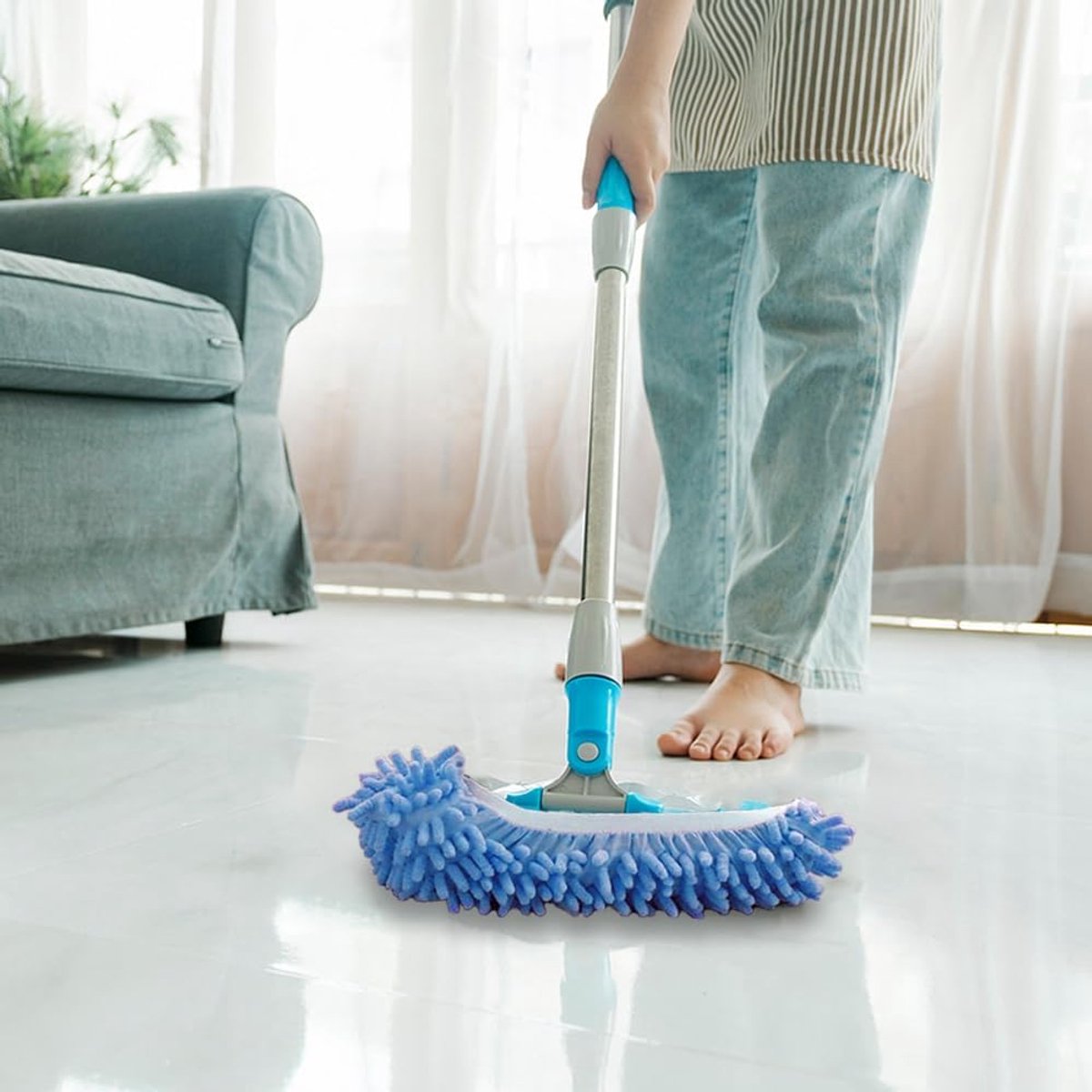 Shoe covers - 2 pairs of blue mop slippers - Microfiber cleaning mats for mopping - Soft and washable - Household slippers for cleaning floors