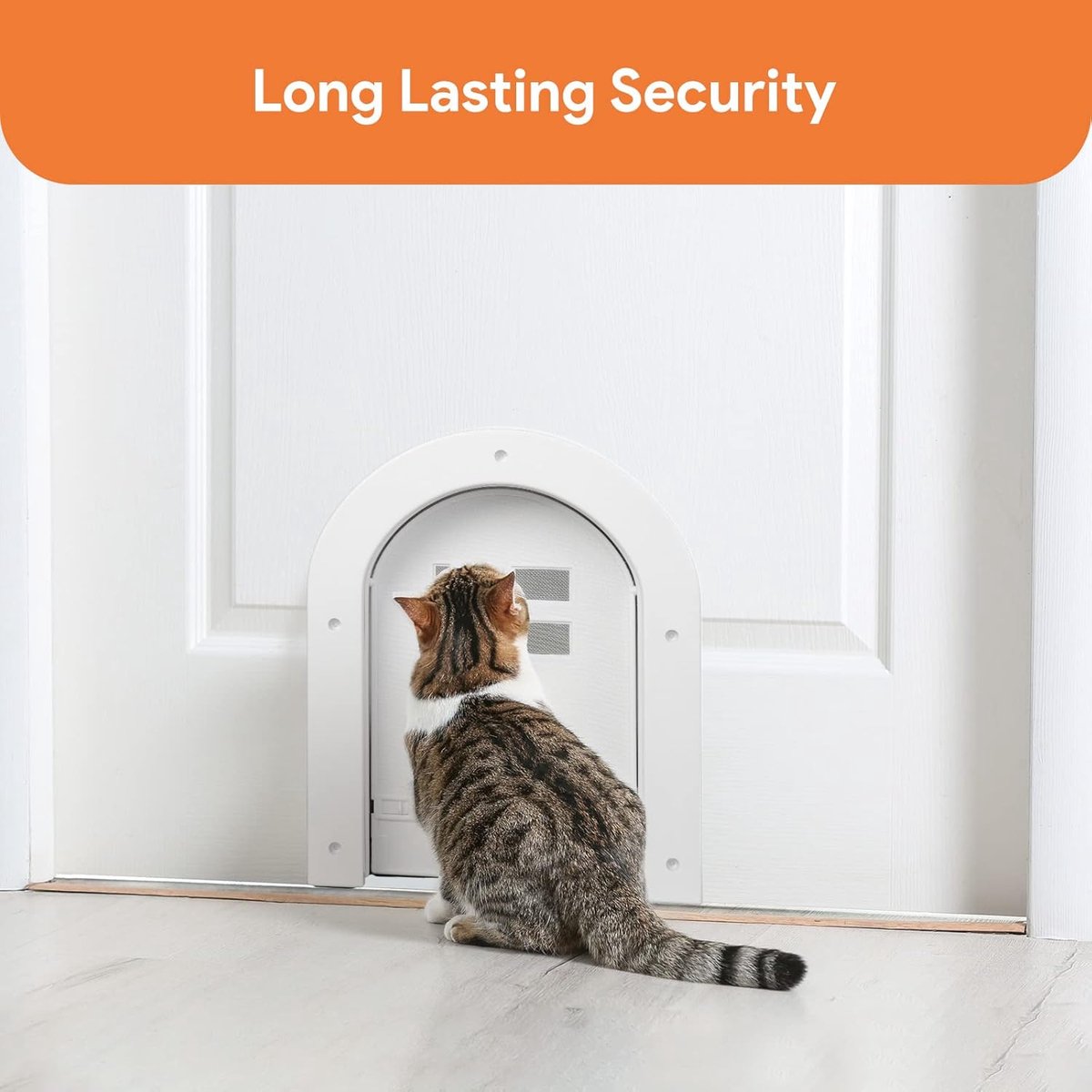 Cat flap - Cat flaps - Cat flap with tunnel - Small cat flap - Cat door - White - Magnetic closure - Waterproof - Suitable for medium & small cats - Indoor & outdoor doors - Size M