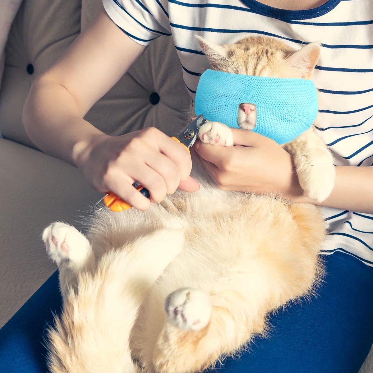 6 Pieces - Breathable Cat Muzzle Size L - Cat Muzzles - Muzzles for Cats and Kittens - Neck Circumference: 18-26 Cm - For Travel, Vet Visits and Bathrooms - Nylon - Eye Mask for Pet Grooming - Cat Muzzle - Breathable - Comfortable