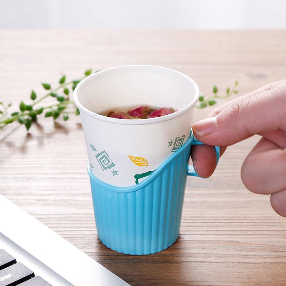 Cup Holders - 20 Pieces - Cup Holder - Burn Resistant - Heat Resistant Cup Cover Holder - Plastic - Stackable - Festival - Camping - Suitable for Disposable Cups - Multifunctional - Plastic - For Office/Home/Gym/Bathroom Use