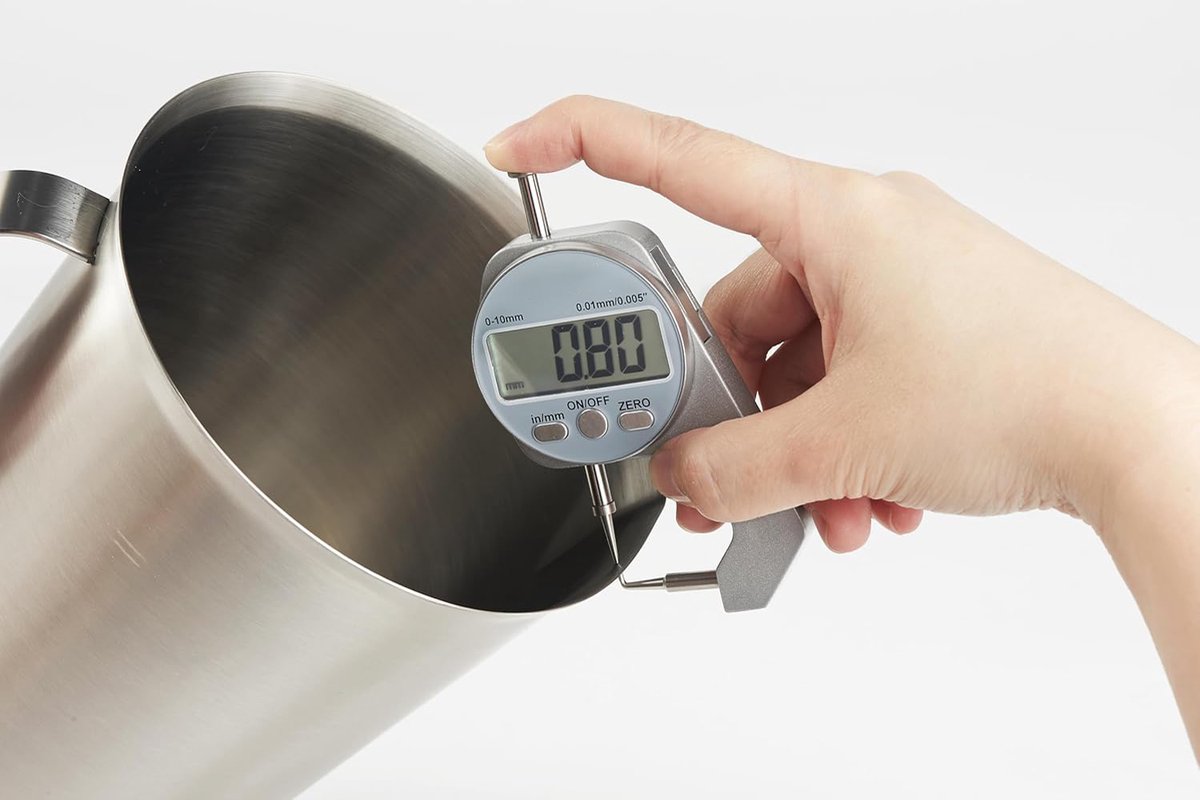 Measuring Cup with Pouring Spout - Measuring Cups with Scale - 500 ML - Small Measuring Cups - Measuring Cups - Measuring Beaker - Cups - Measuring Jug - Measuring Cup - 304 Stainless Steel - 9 x 9.5 x 11 Cm (L x W x H) - Silver - For Precise Weighing and