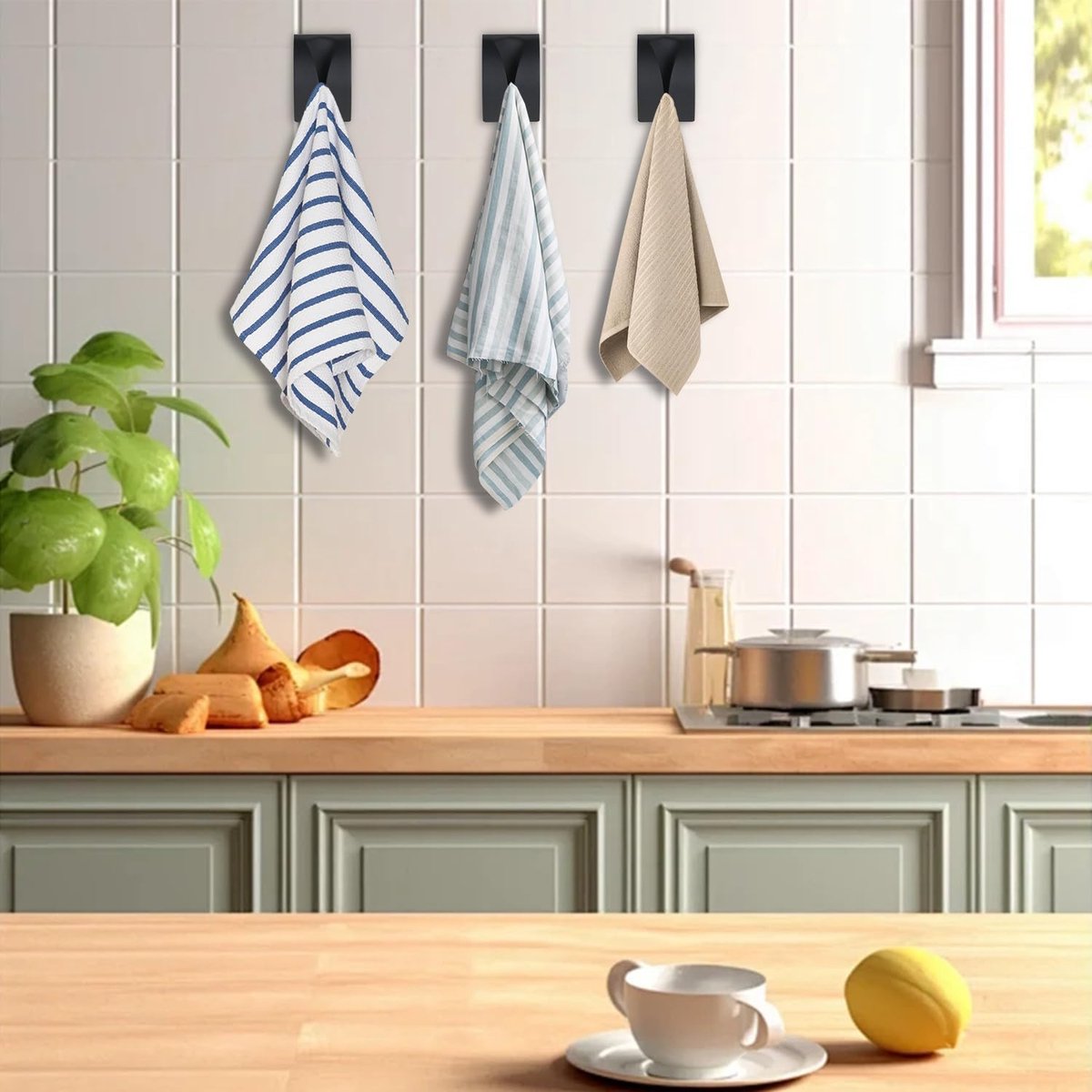 pieces - self-adhesive towel clip - 5*2.3*7.8 cm - stainless steel kitchen wall hooks - stainless steel tea towel holder - Towel hooks without drilling - Towel clips - with convenient recess - for hanging towels - black