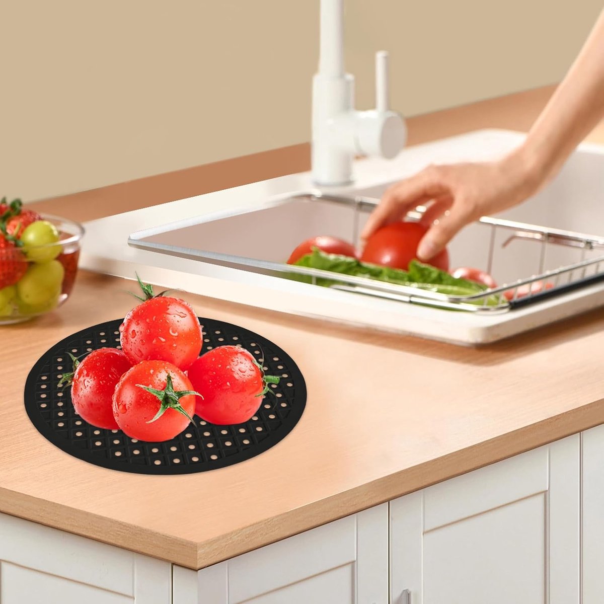 1 Piece Silicone Sink Mat - Washbasin Mat - Sink Mat - Sink Mats - Rubber Countertop Mat for Sink - Cuttable - Foldable - Non-slip - Round sink mat - Protective mat - For countertop - Round Black - ø 31 Cm