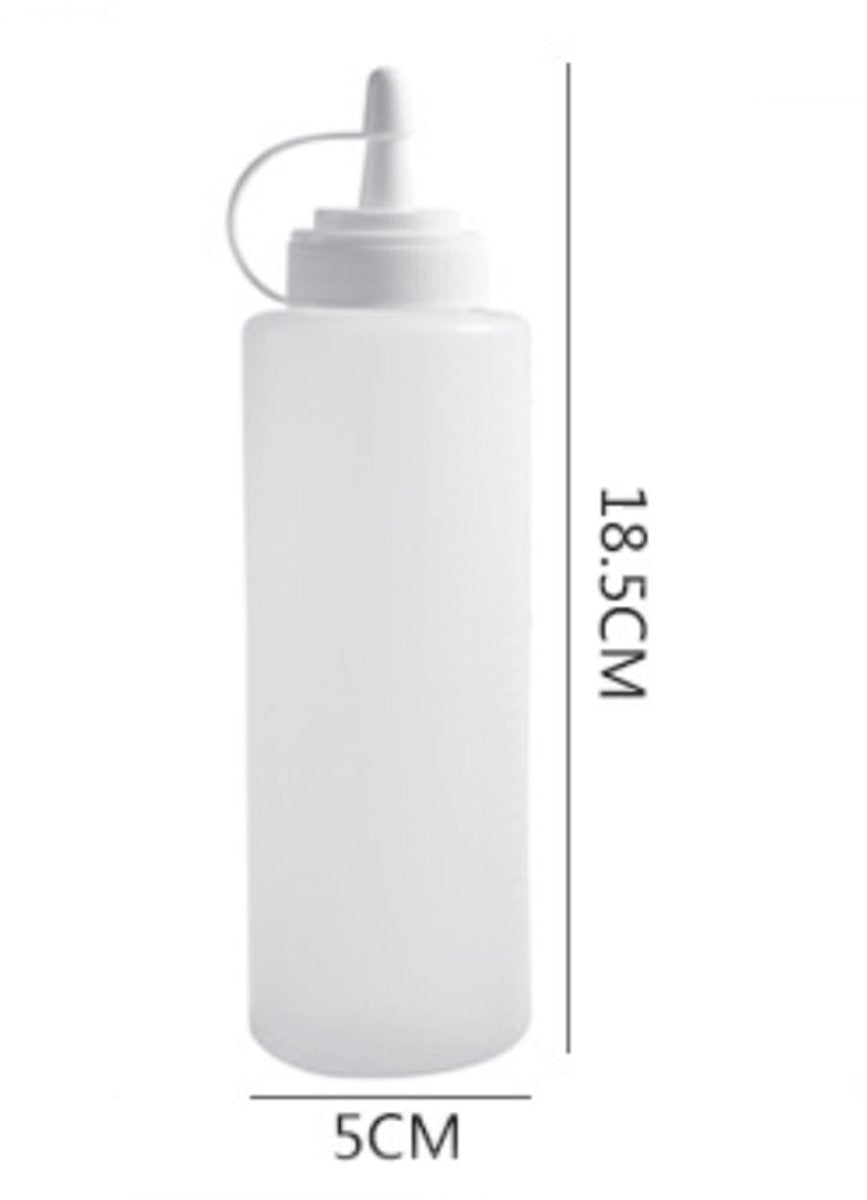 4 pieces - 200 ml - Dosing bottle - Squeeze bottle - Sauce bottle - Garnish bottle - Plastic - White - with spout cap - Leak-proof lids - With check marks - For garnish, sauce or batter