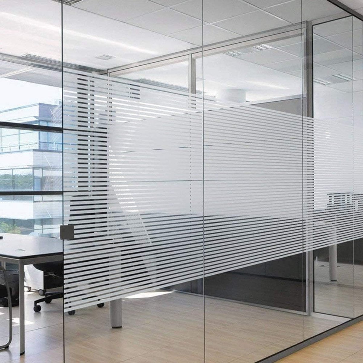 Window film - Easy installation - Glue-free adhesive film for windows and bathrooms - Static - 45cm*4M - 1/2 matte stripes - PVC - Translucent