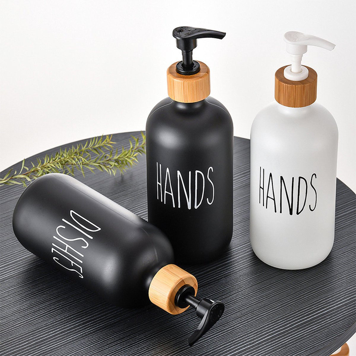 1 set of 2 pieces - Soap dispenser set - for hand soap and dish soap - Soap dispensers - Soap dispenser - Soap pump - Soap bottle - Hand soap pump - Freestanding and refillable - Glass - black - 500ml - Kitchen accessories