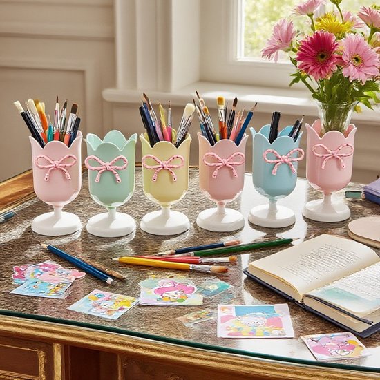 Tulip-shaped pen holder - pen rack - creative desk decoration - refined (Yellow)