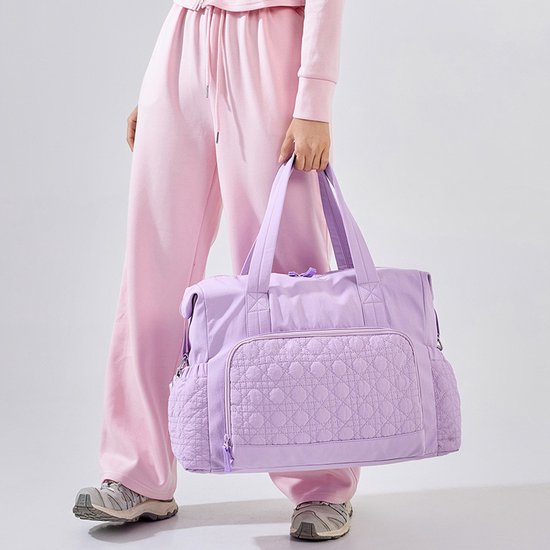 Sports Bag - Waterproof Travel Bag - 24 Liter Carry Bag - Zippered - Lightweight & Durable - Suitable for Gym, Training & Travel（Purple）