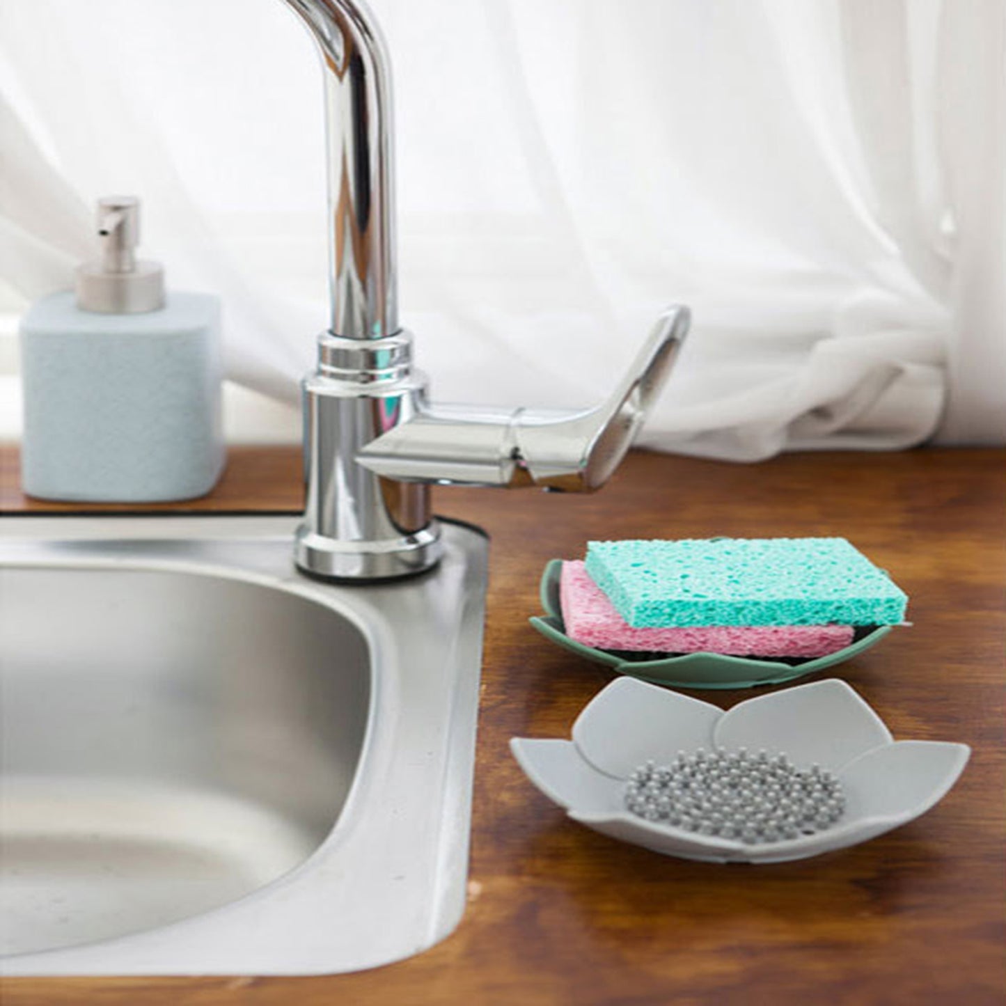 Silicone Soap Dishes with Draining - Lotus Shaped Bathroom Bar Soap Holder for Shower - Soap Tray for Kitchen Sink - Floral Shape Soap Saver for Counter Bathtub(1/4 Pack) Grey