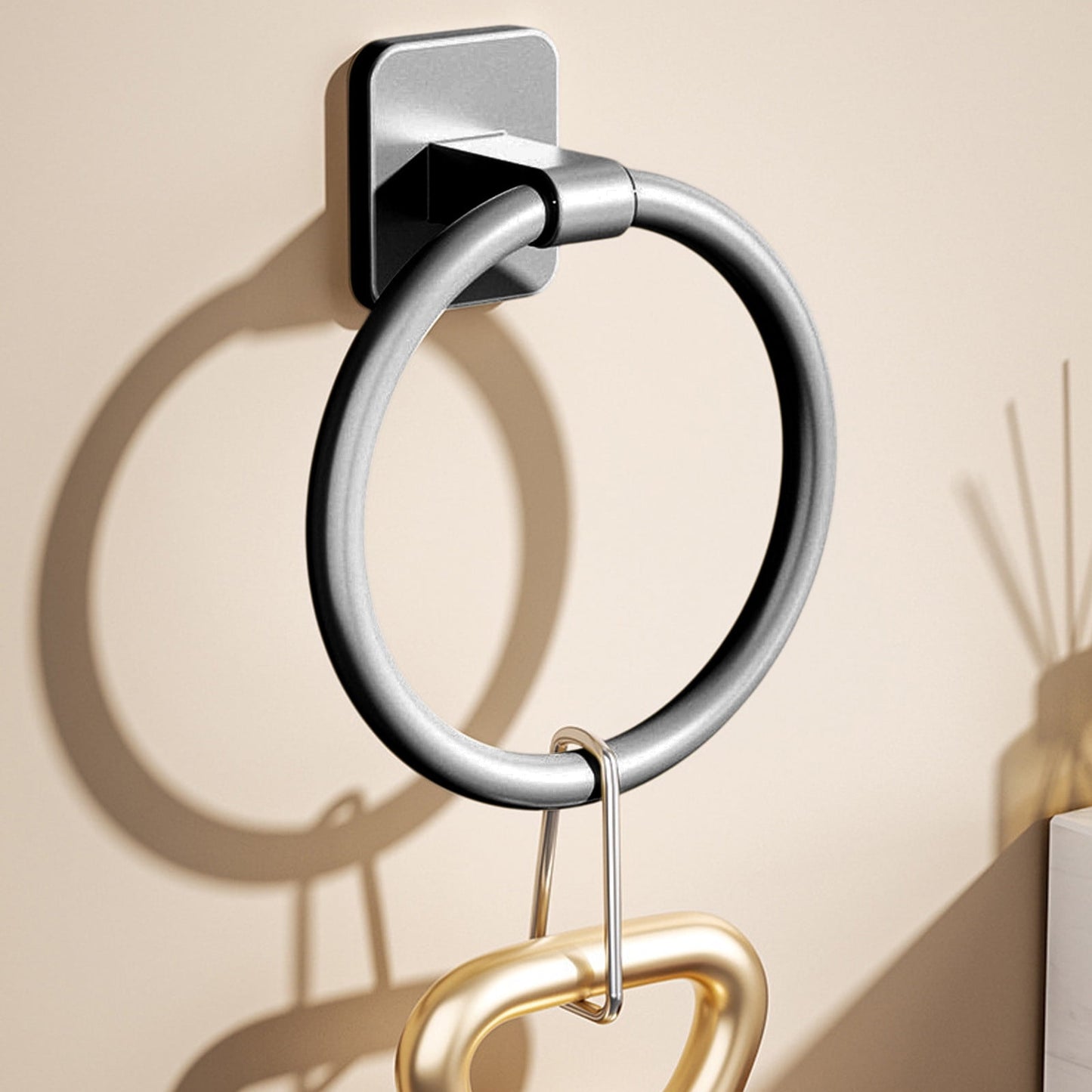 Tyidzon Towel Ring No Drill Bathroom Bathroom Towel Rack Round Towel Racks for Bathroom, Small Size Hand Towel Hanging Rod Rag Towel Rack Black