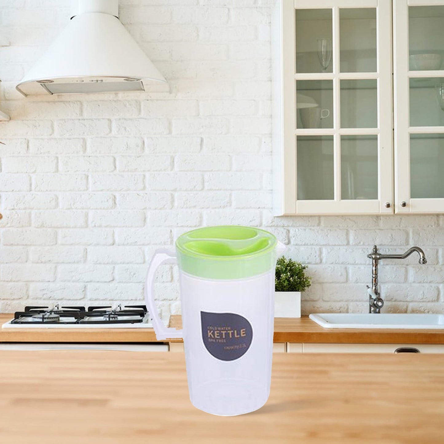 PALIFEUR Water Pitcher with Lid, 2.2 L Plastic Pitcher for Tea & Juice Water, Hot/Cold Water Jug, Tea Pitcher, Juice Pitcher for Kitchen Living Room, 8.74" x 5.52 Green