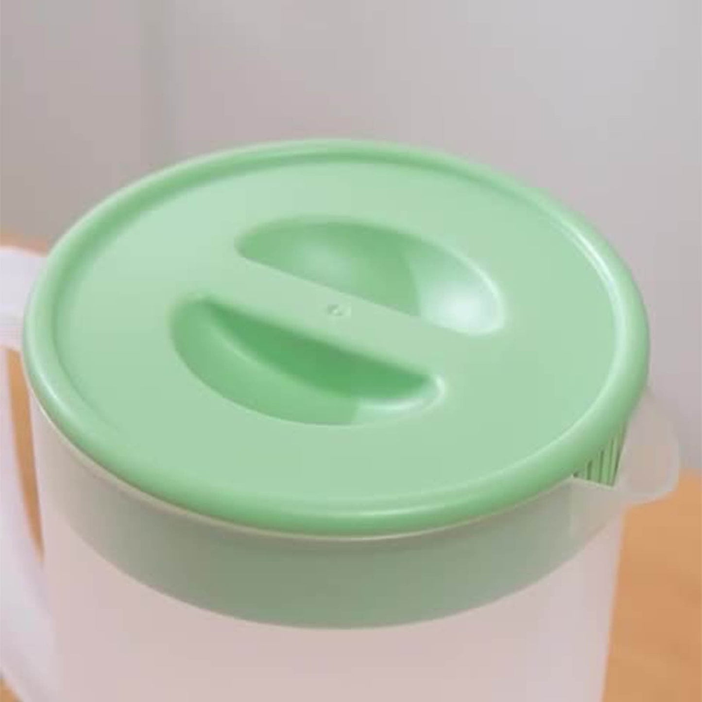 PALIFEUR Water Pitcher with Lid, 2 L Plastic Pitcher for Tea & Juice Water, Hot/Cold Water Jug, Tea Pitcher, Juice Pitcher, 13.5 x 7.2 x 4.7 Inch Z-4-B