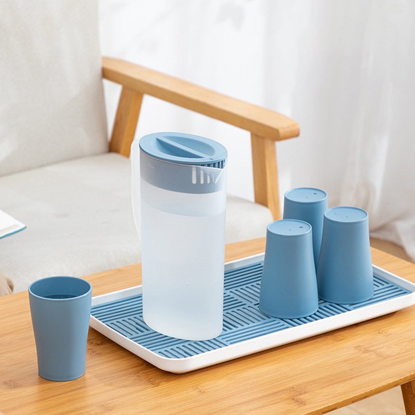 PALIFEUR Water Pitcher with Lid, 2 L Plastic Pitcher for Tea & Juice Water, Hot/Cold Water Jug, Tea Pitcher, Juice Pitcher, 13.5 x 7.2 x 4.7 Inch Z-6-Blue