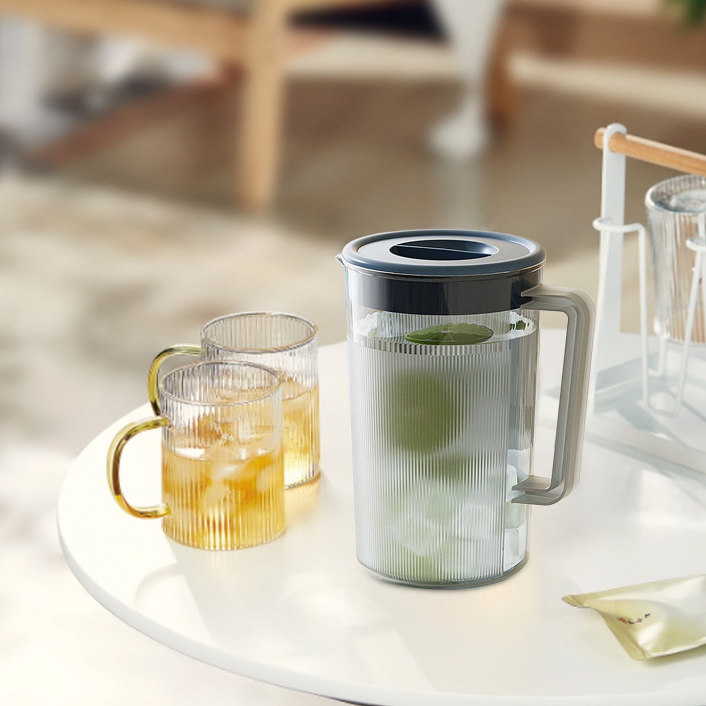 PALIFEUR Water Pitcher with Lid, 2 L Plastic Pitcher for Tea & Juice Water, Hot/Cold Water Jug, Tea Pitcher, Juice Pitcher, 13.5 x 7.2 x 4.7 Inch Z-7-Blue